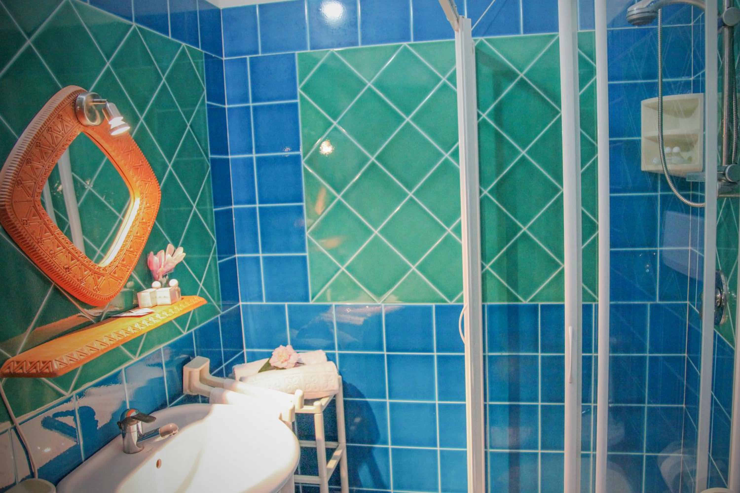 Double Room - Photo 3