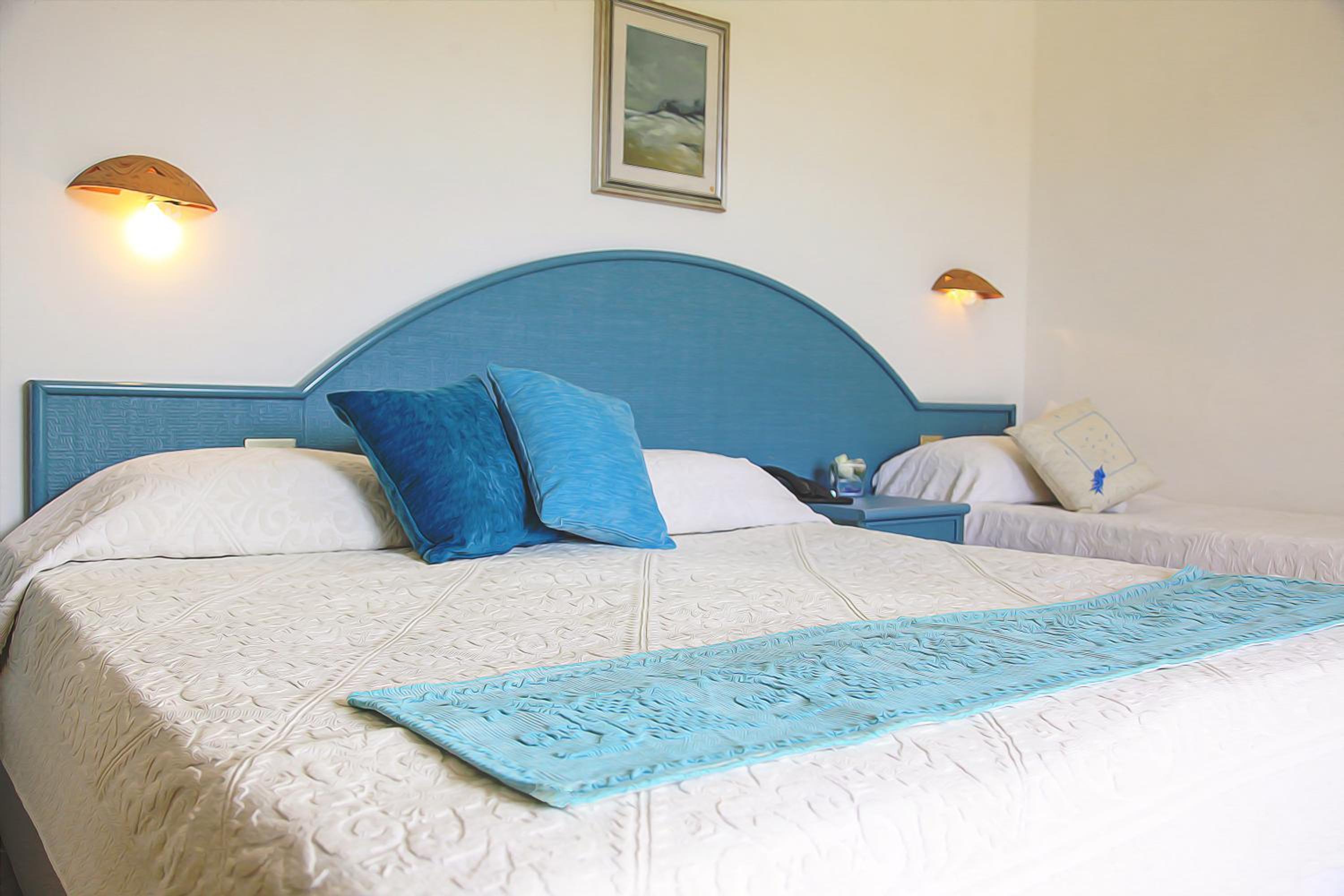 Triple Room - Photo 1