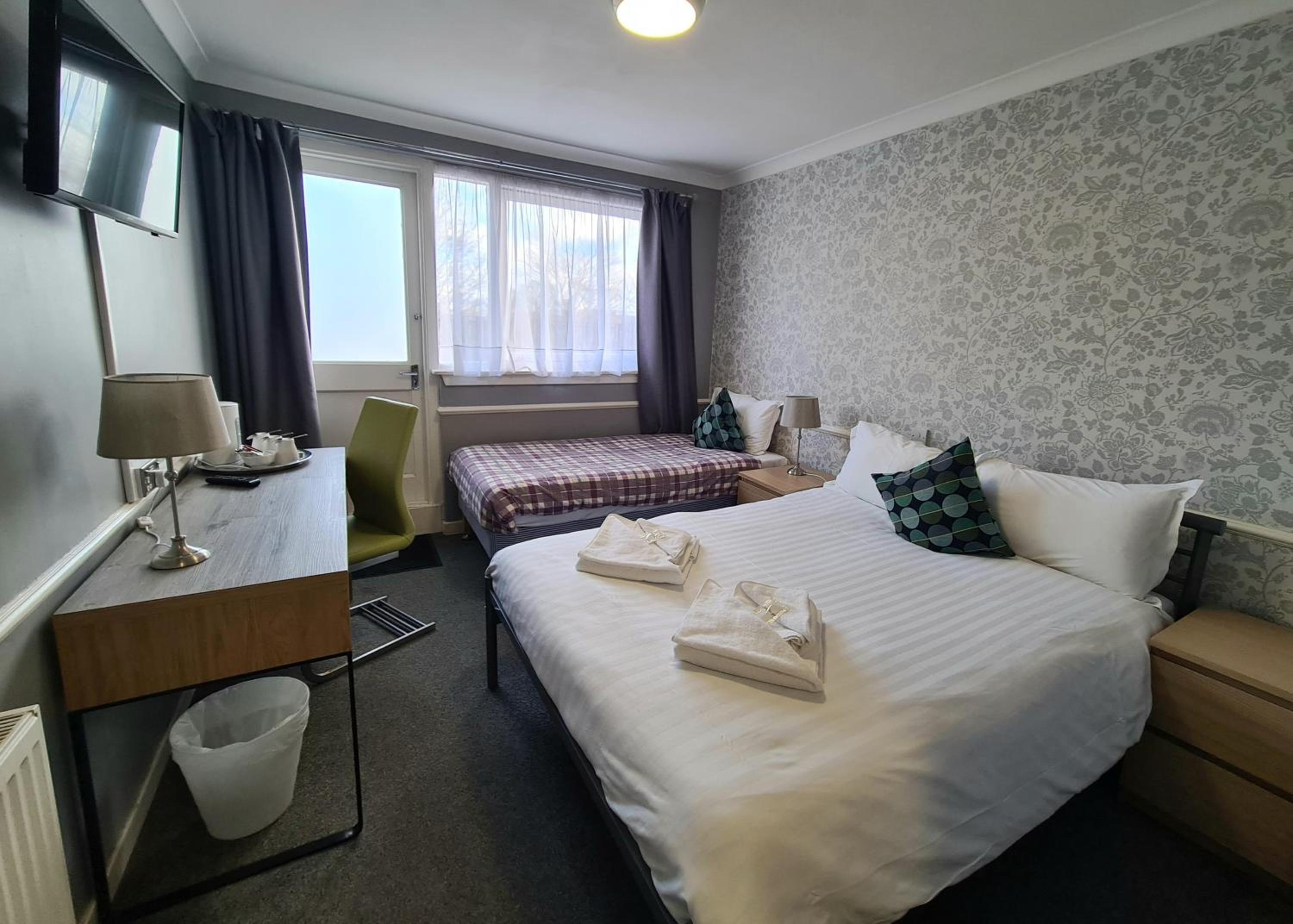 Double Room - Photo 29