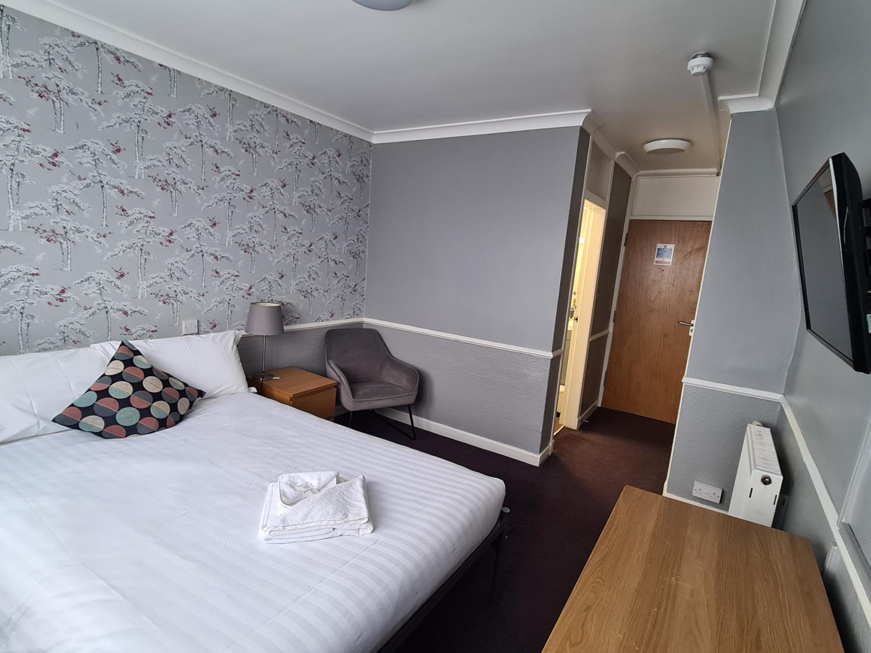 Double Room - Photo 20