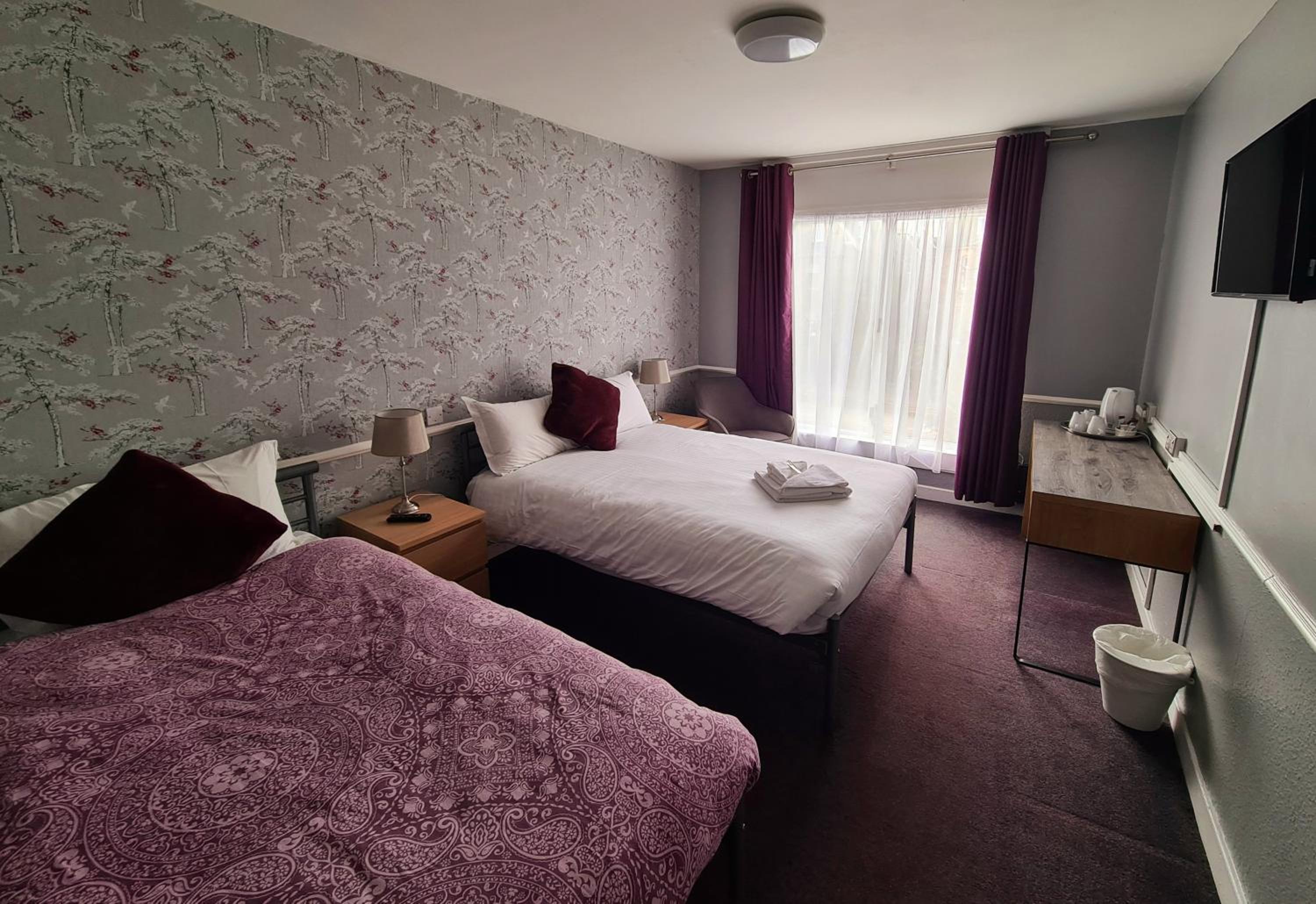 Double Room - Photo 1