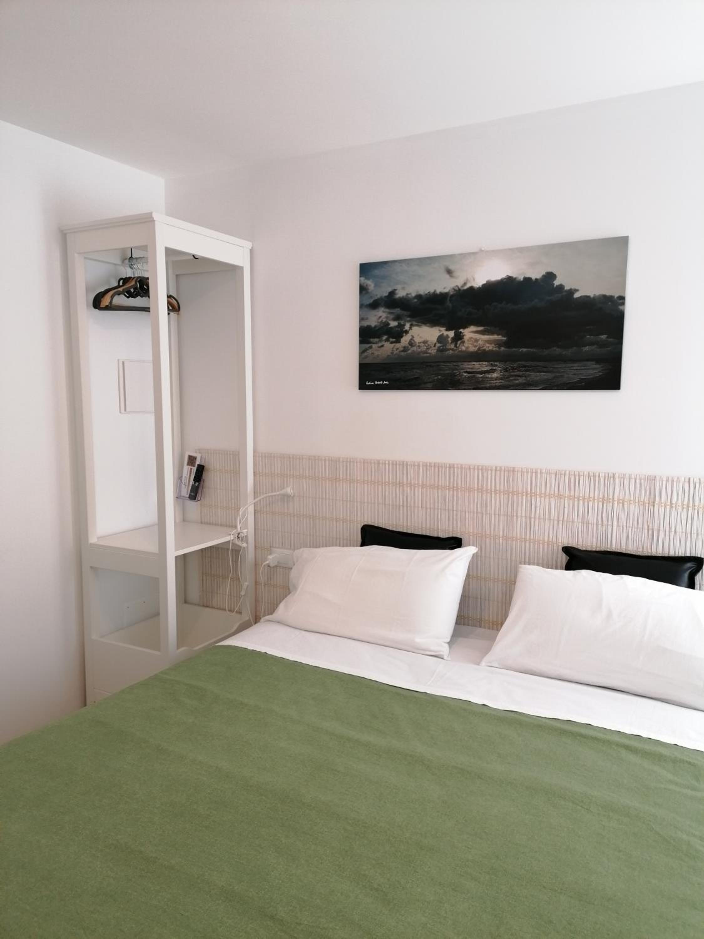 Double or Twin Room photo 3