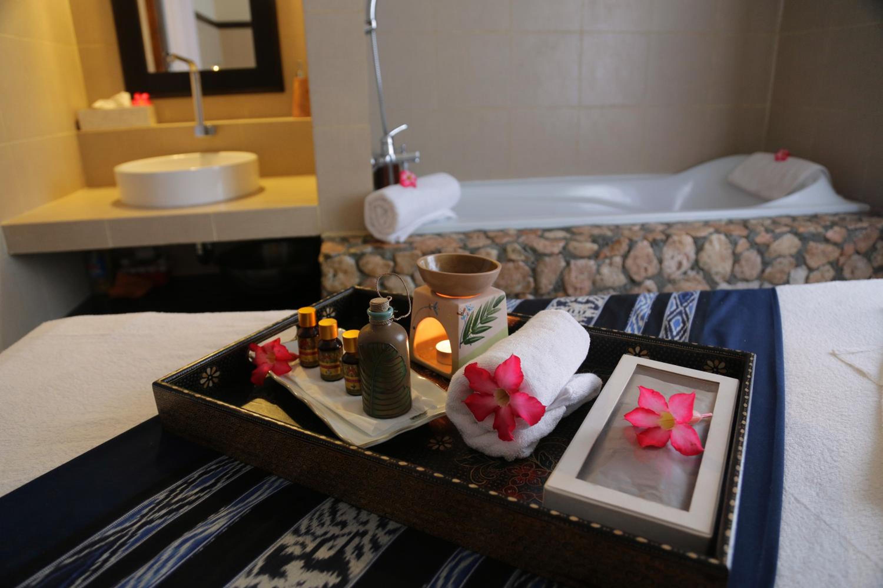 Standard Double or Twin Room - Photo 6