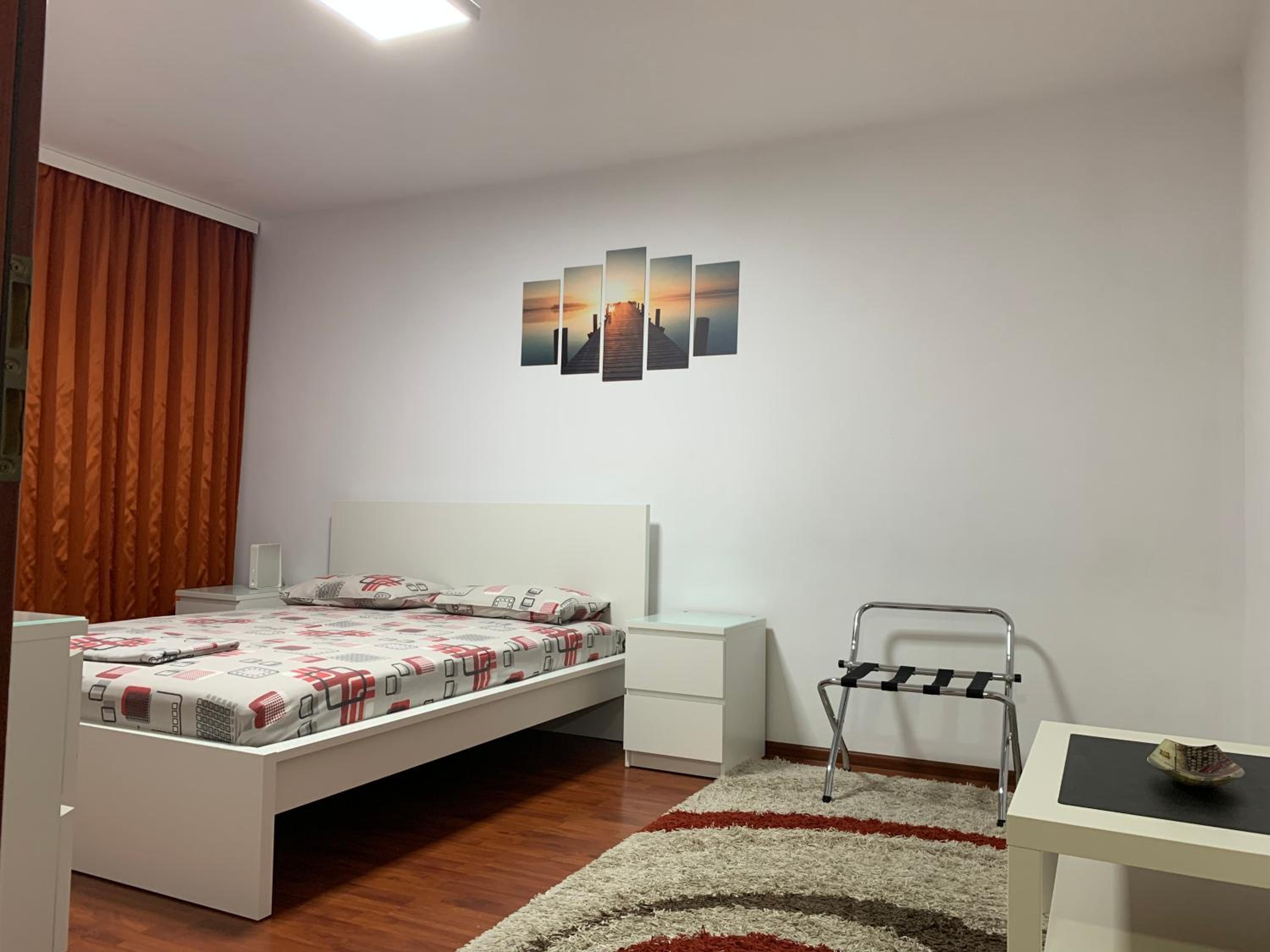Two-Bedroom Apartment with Balcony photo 3