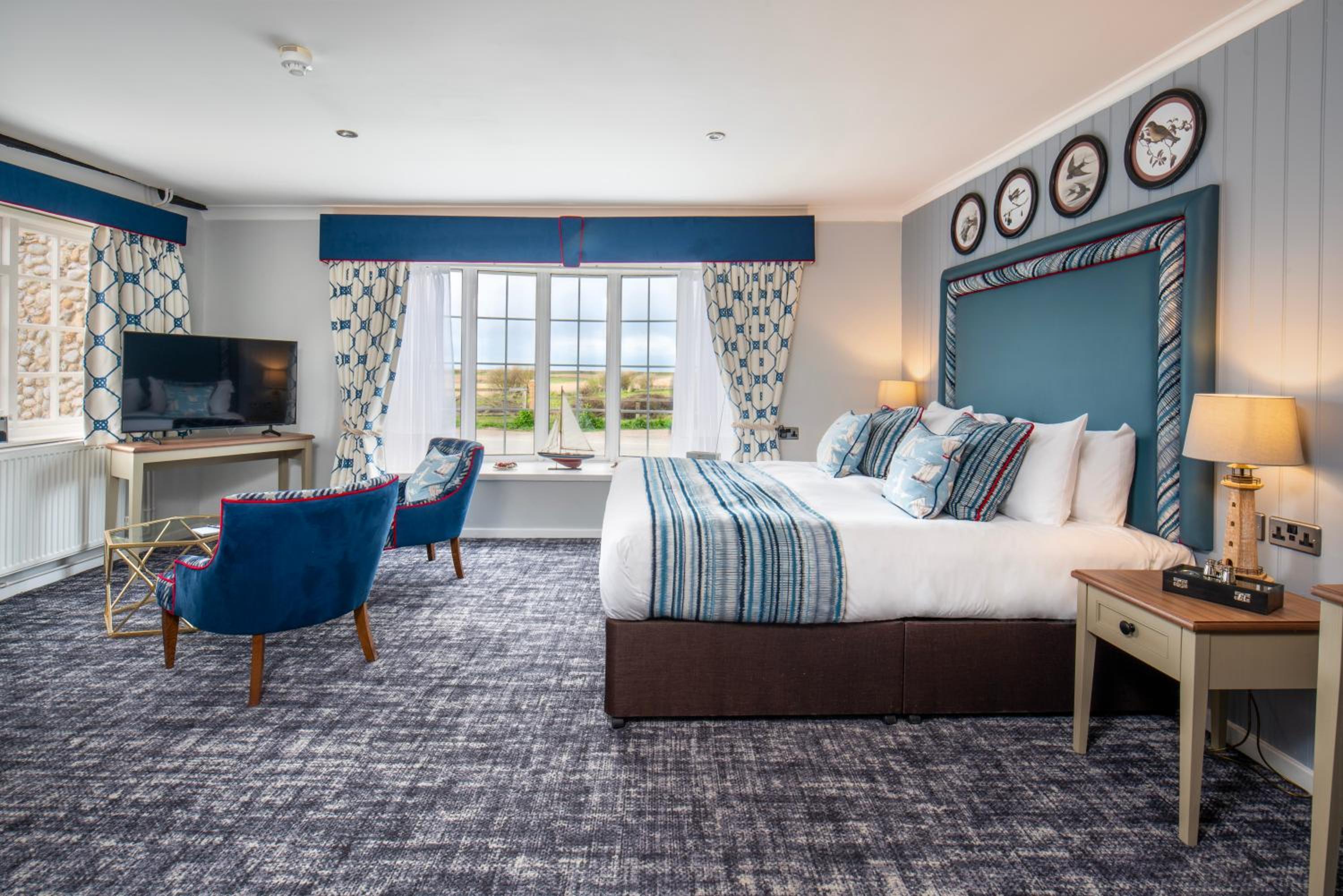 Deluxe Junior Suite