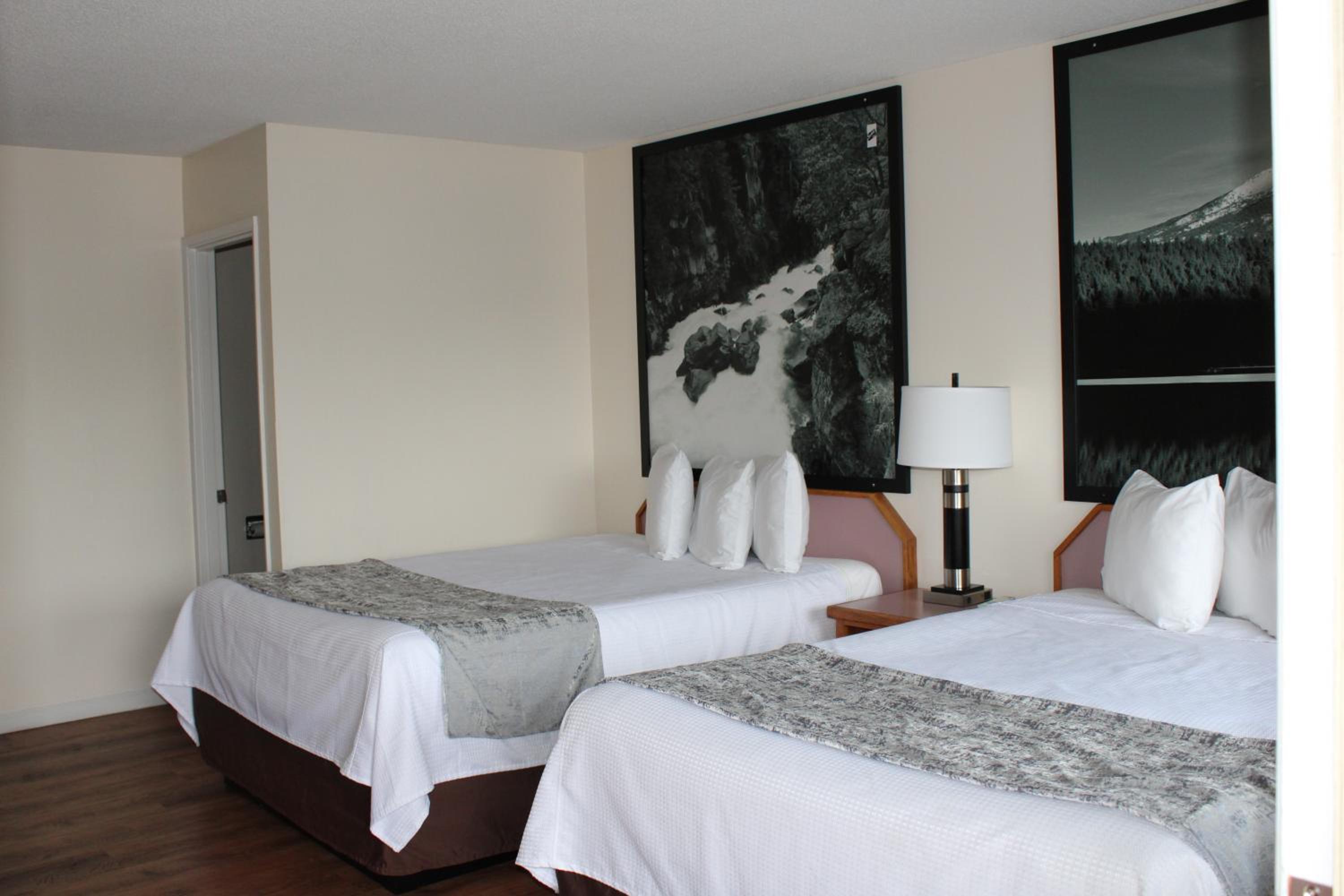 Queen Room photo 3