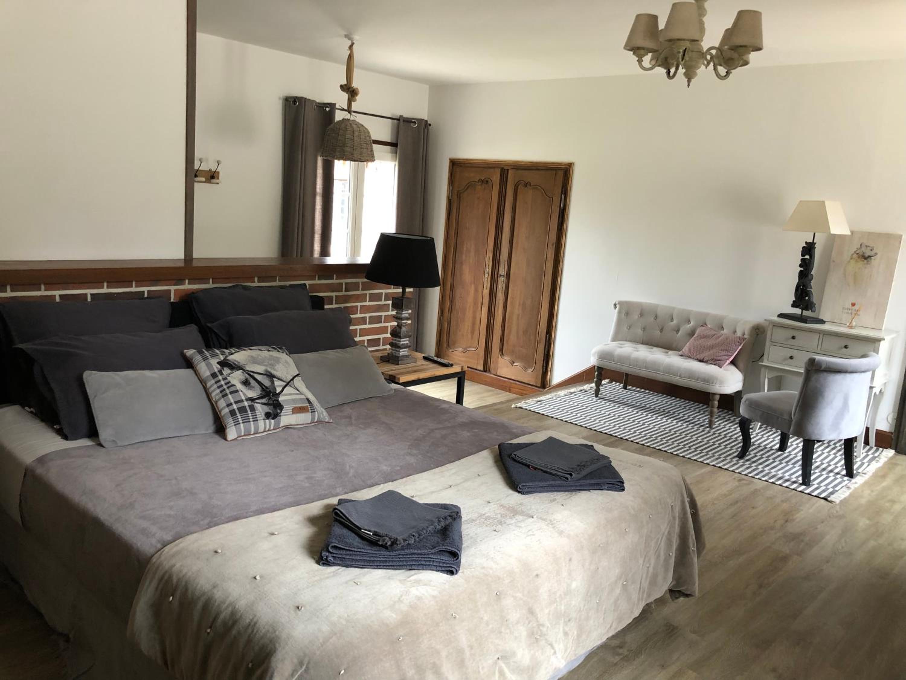 Deluxe Double Room photo 2