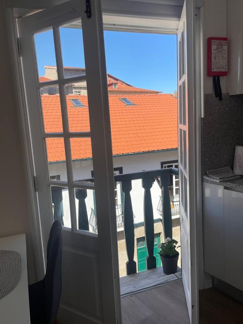 Apartment with Balcony photo 2