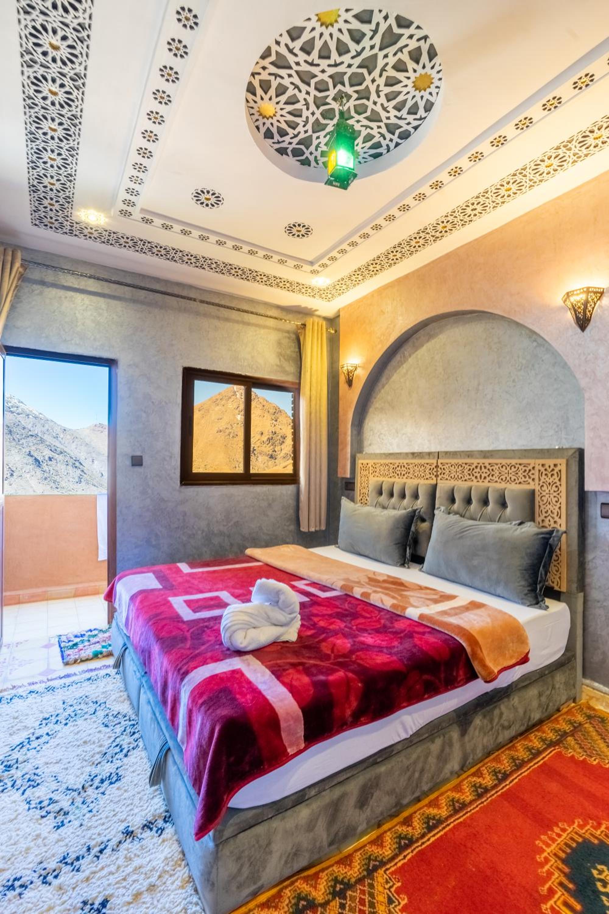 Deluxe Double Room with Balcony photo 1