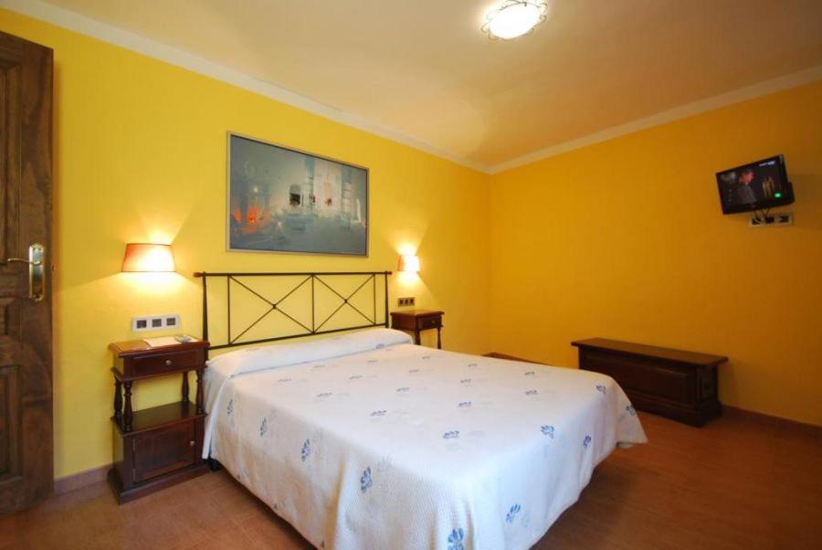 Habitación Doble o con Dos Camas con Cama Adicional