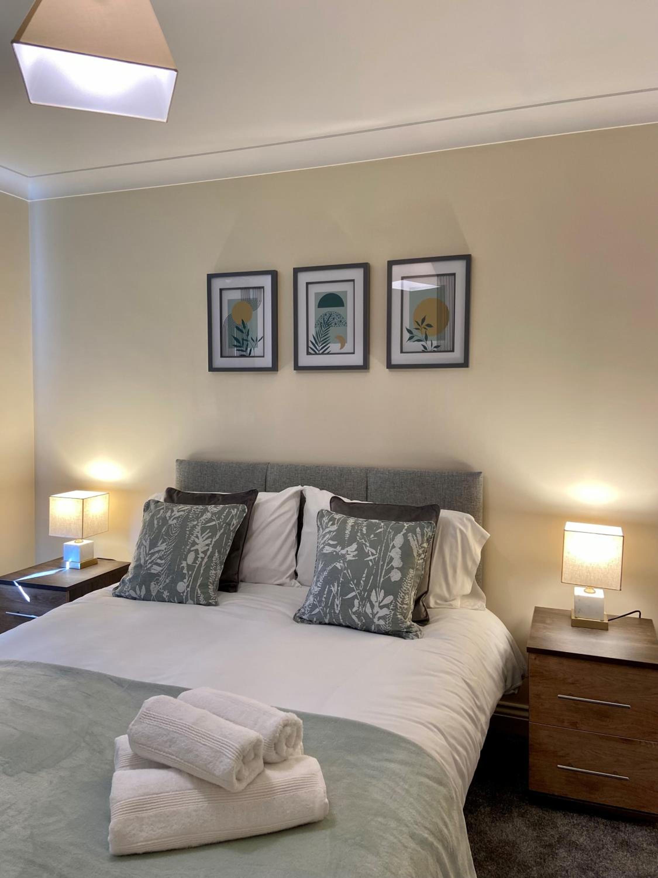 Three-Bedroom House photo 1