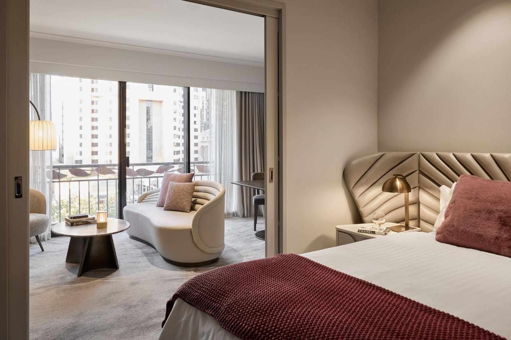 North Terrace Studio Suite - Photo 8