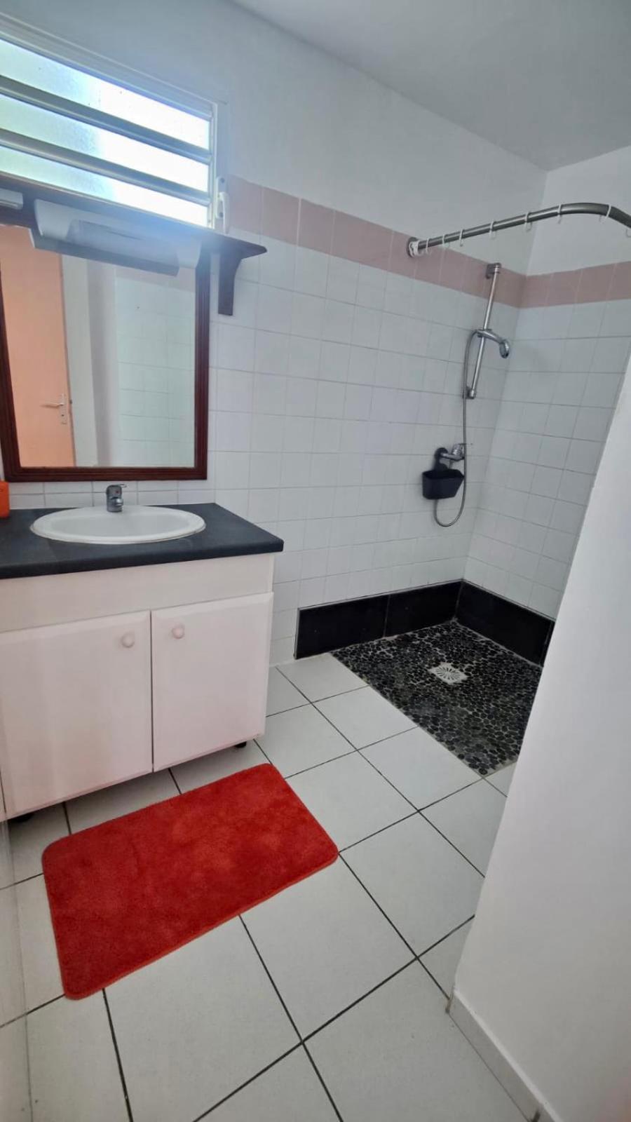 One-Bedroom Bungalow