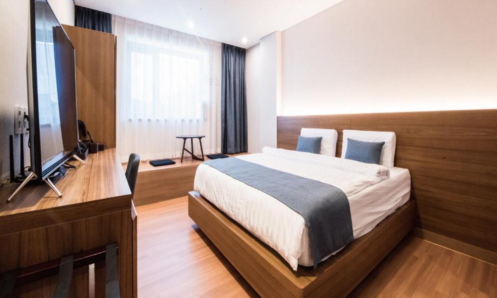 Premium Double Room