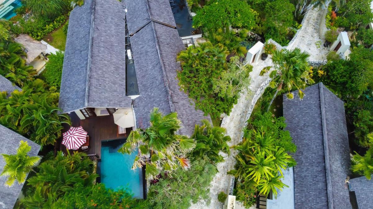 Three-Bedroom Villa photo 1