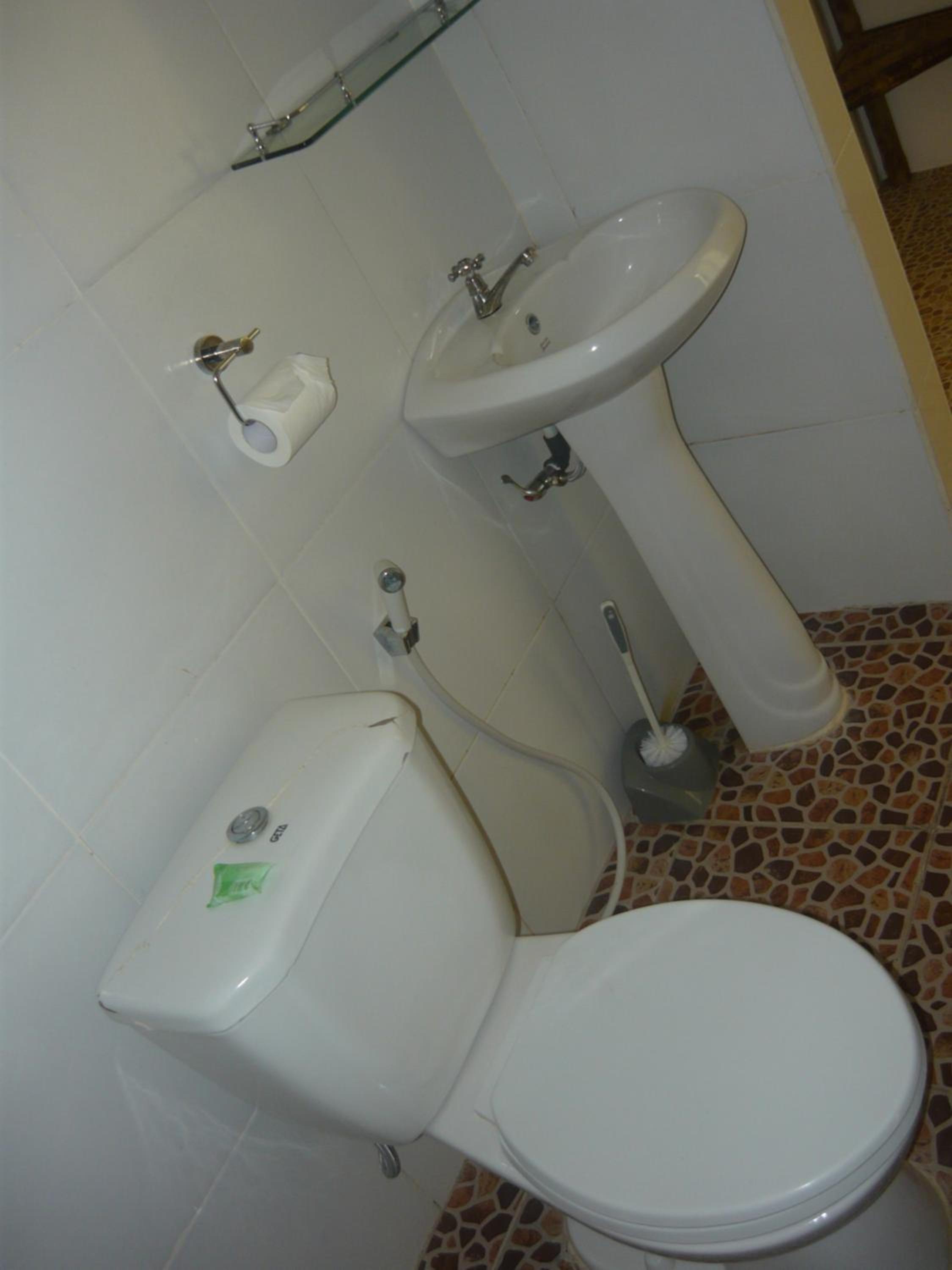 Twin Room with Garden View - Photo 4