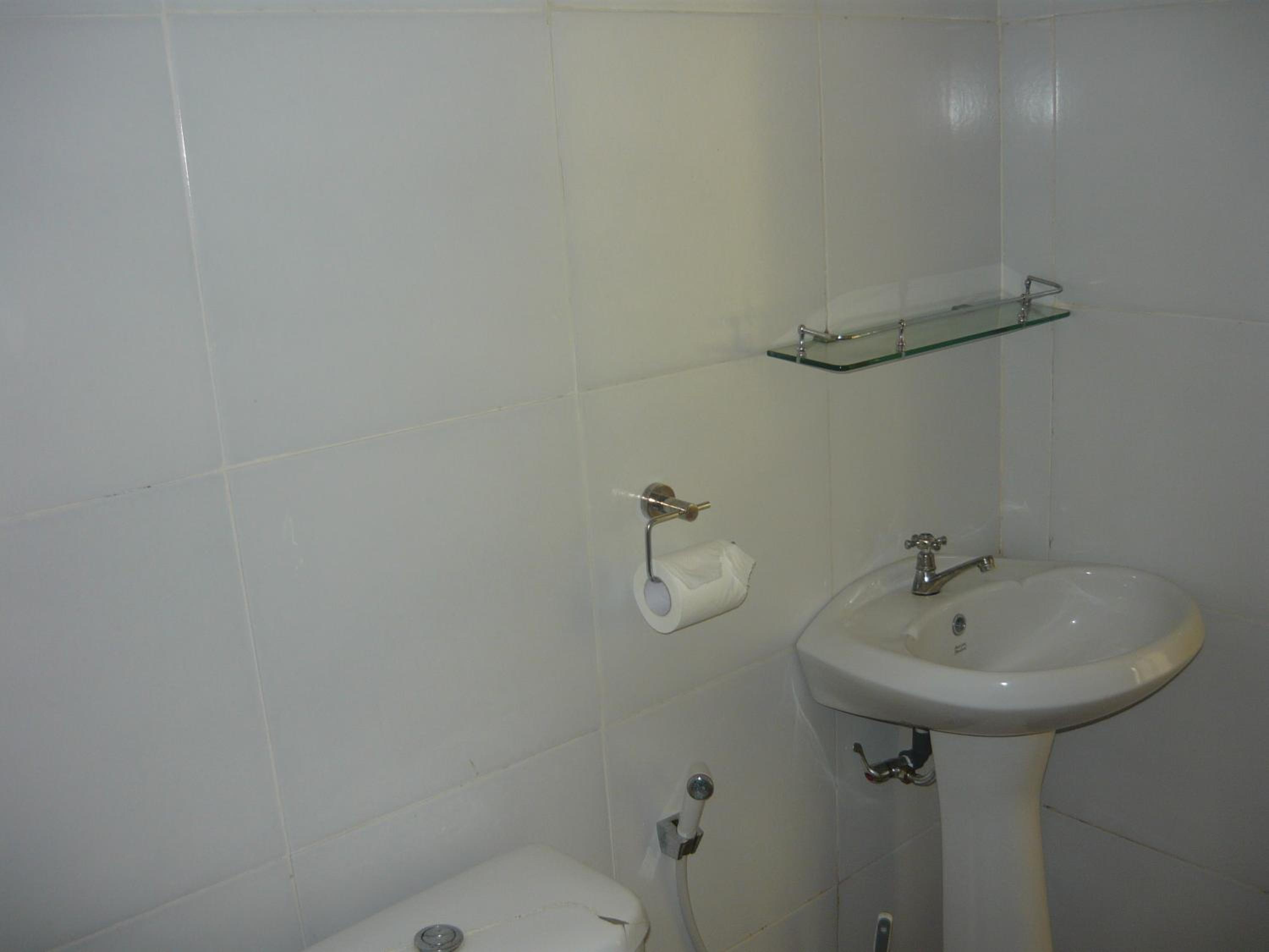 Double Room with Garden View - Photo 4