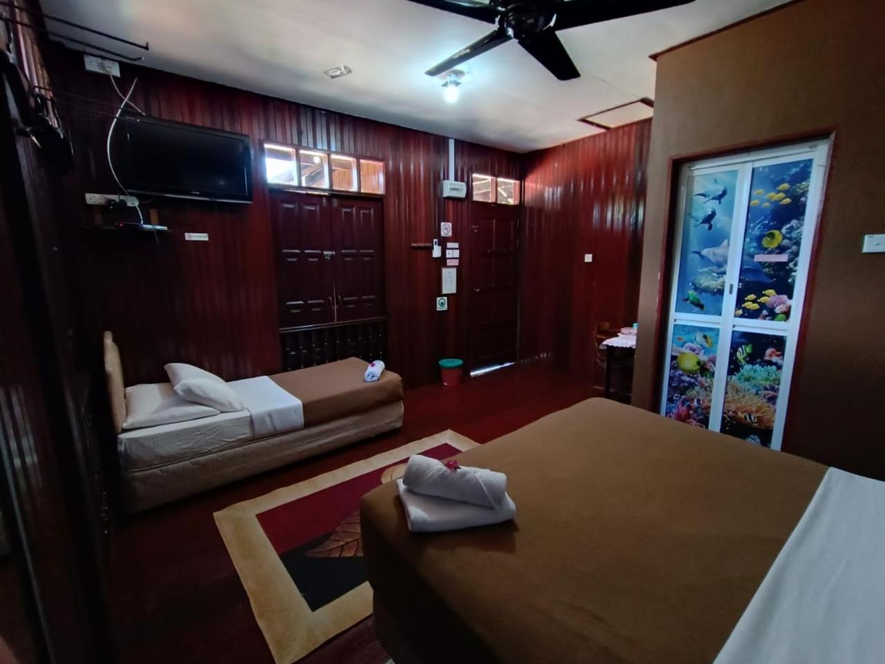One-Bedroom House photo 1