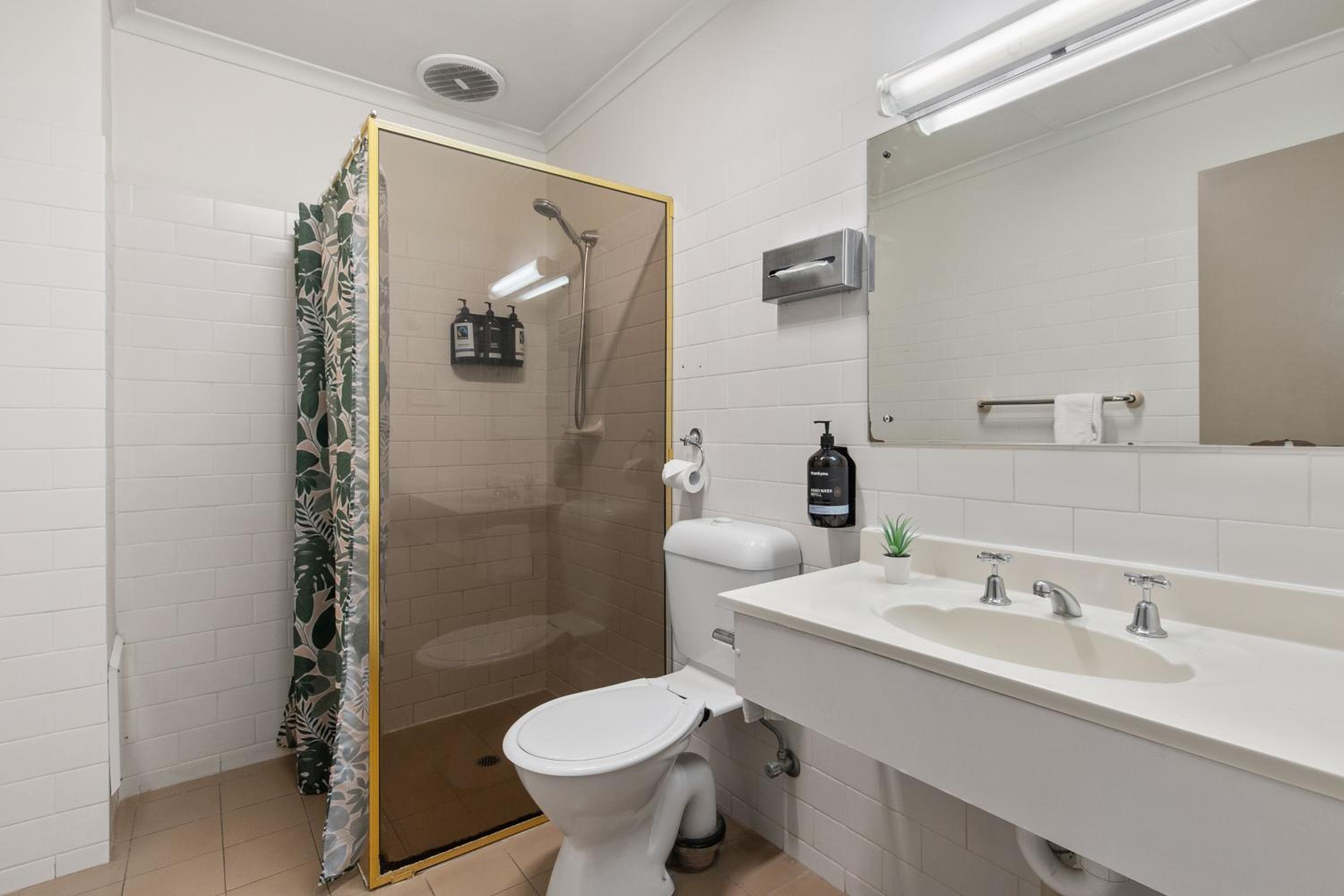 Deluxe Twin Room - Photo 5
