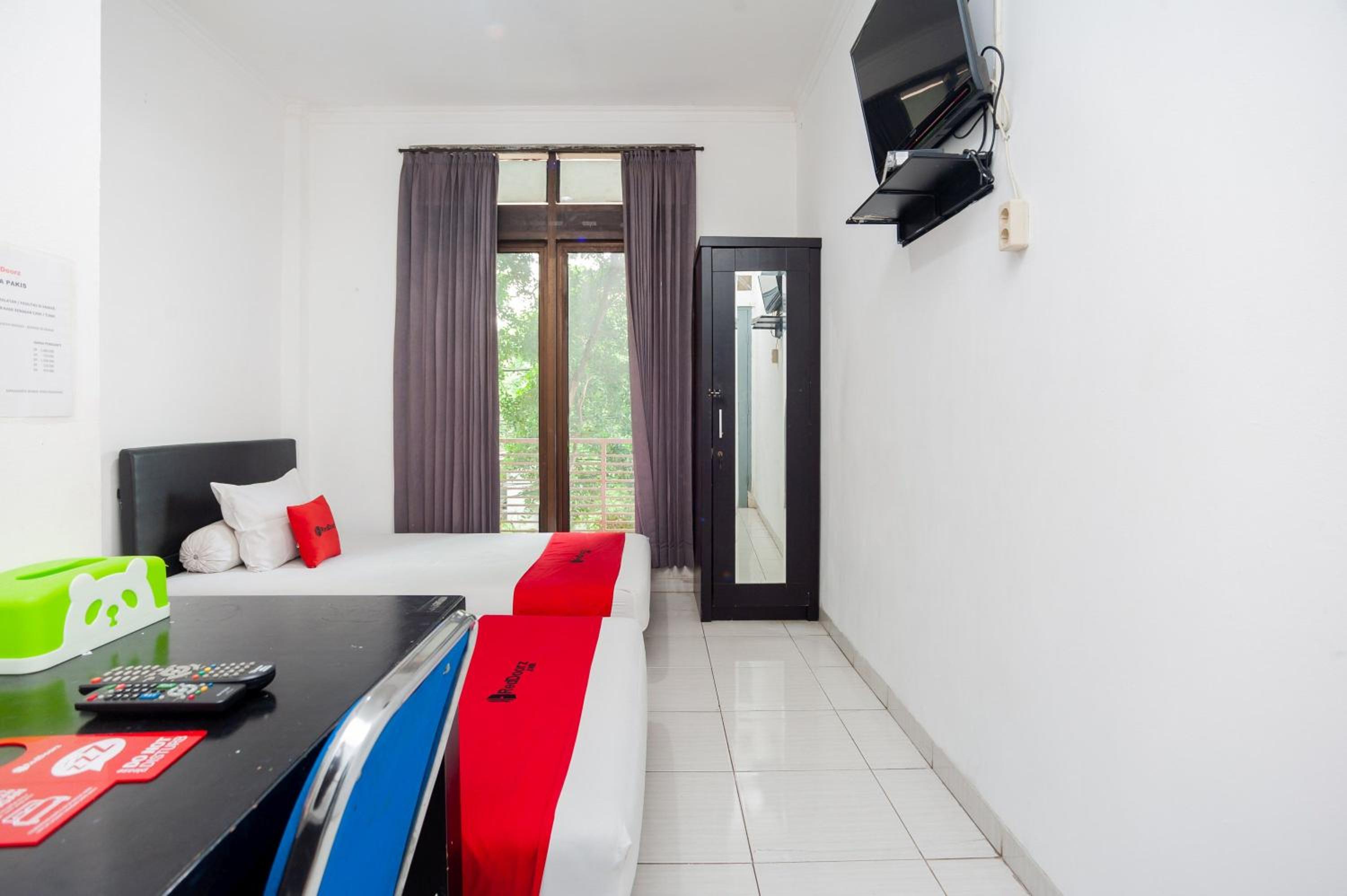 Twin Room - Photo 4