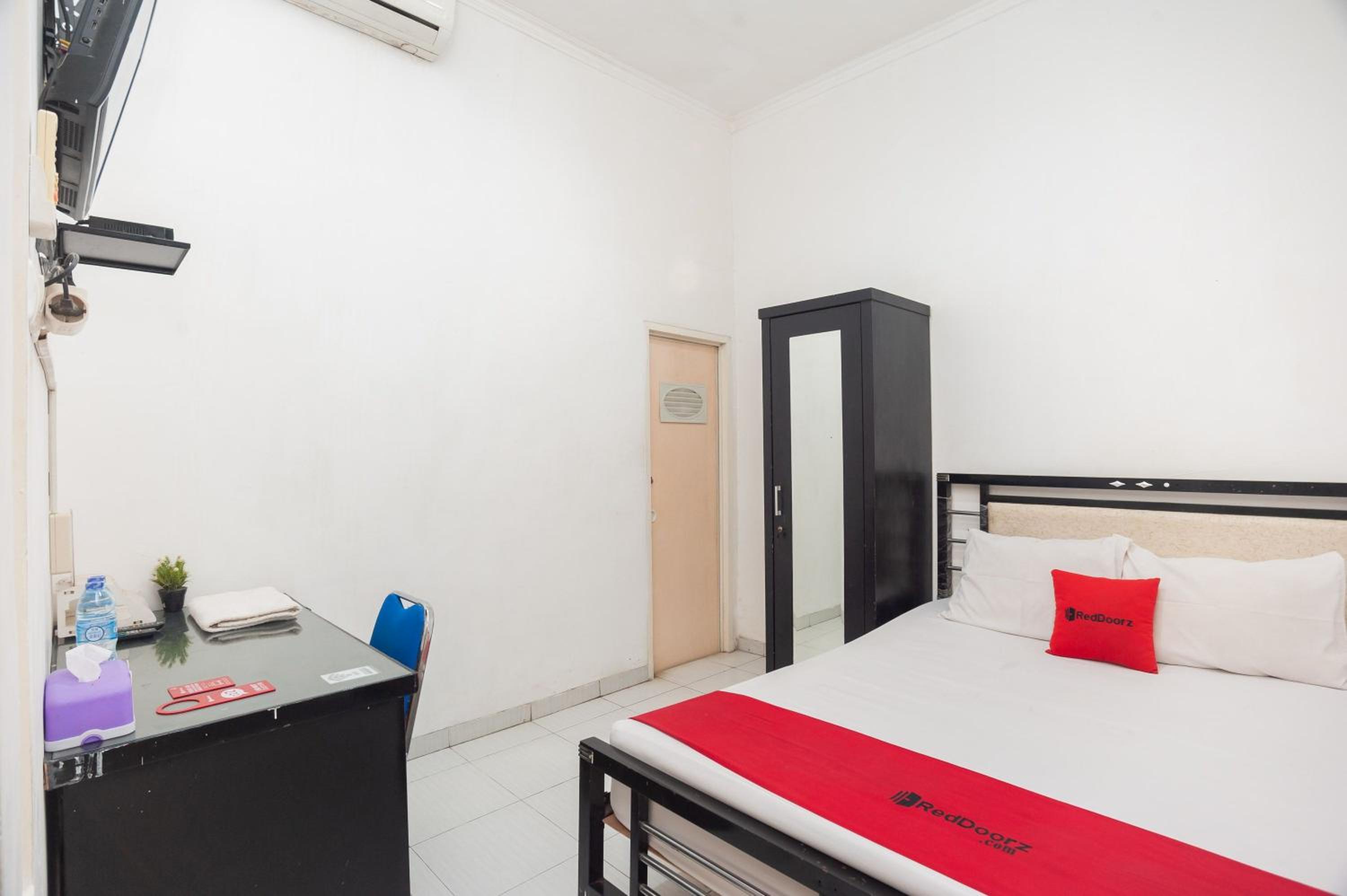 Double Room - Photo 7