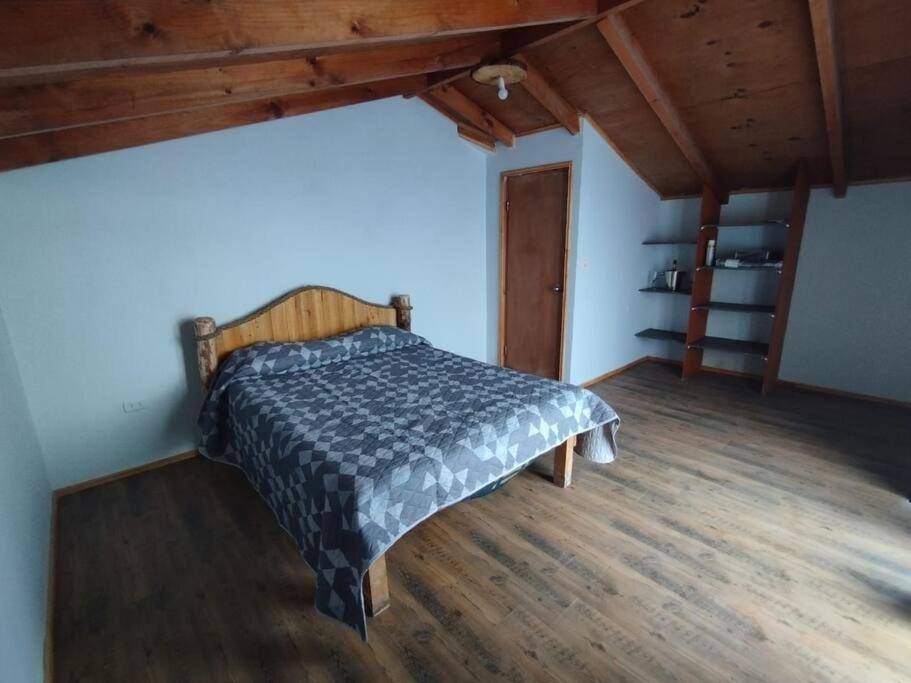 One-Bedroom House photo 3