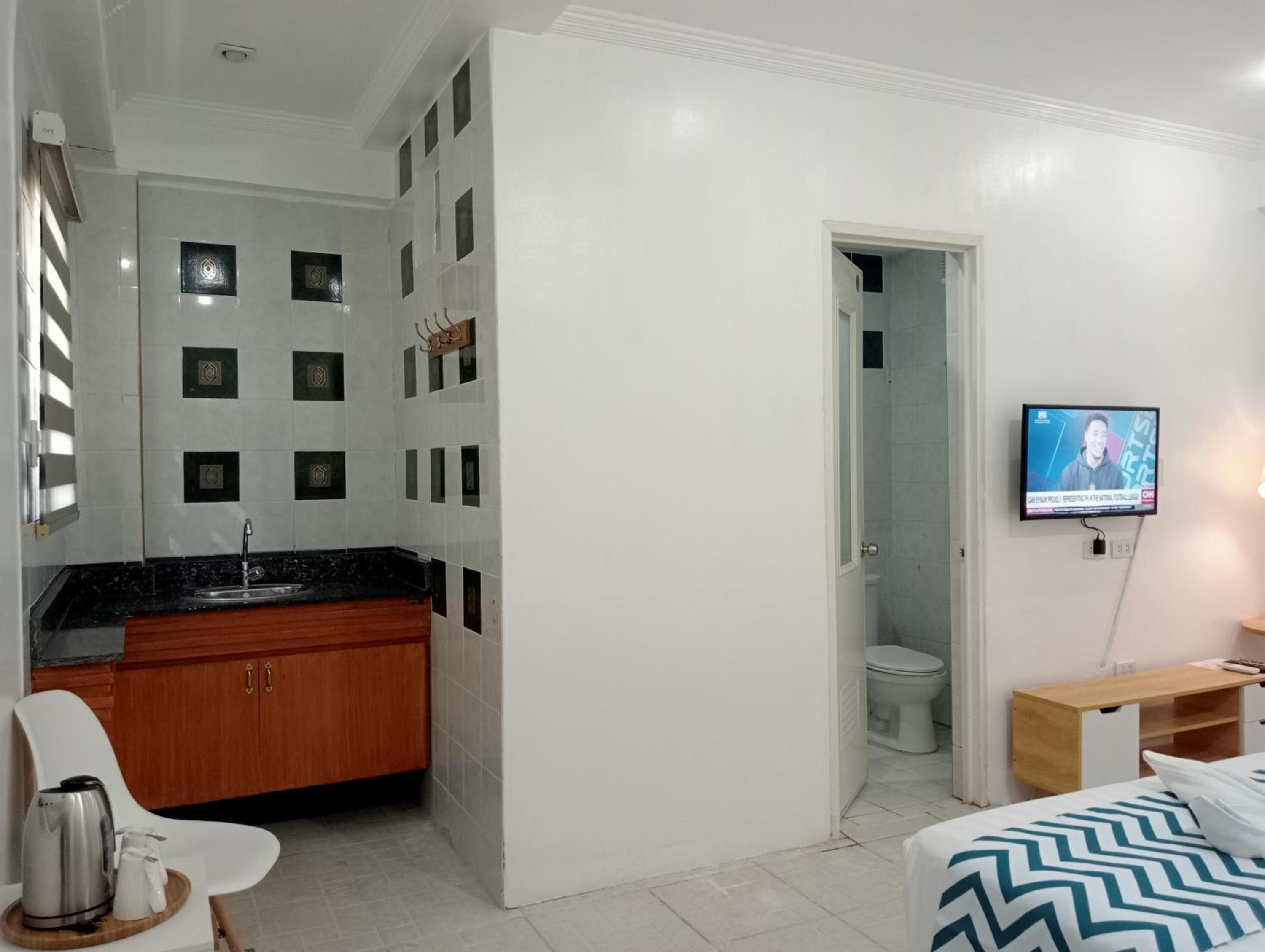 Standard Twin Room - Photo 5