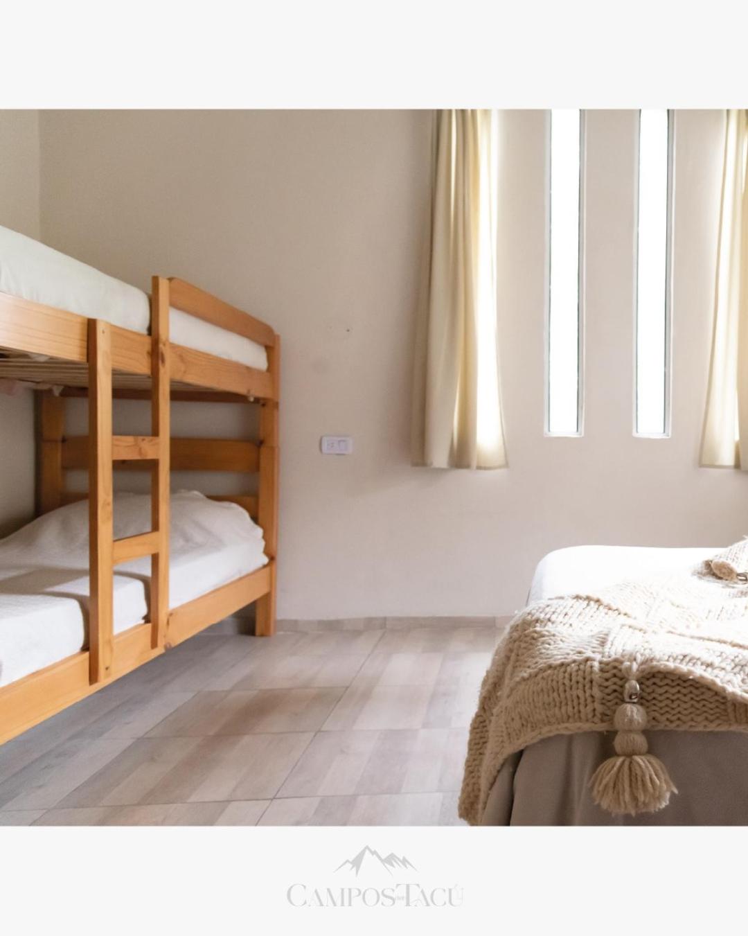 One-Bedroom House photo 1