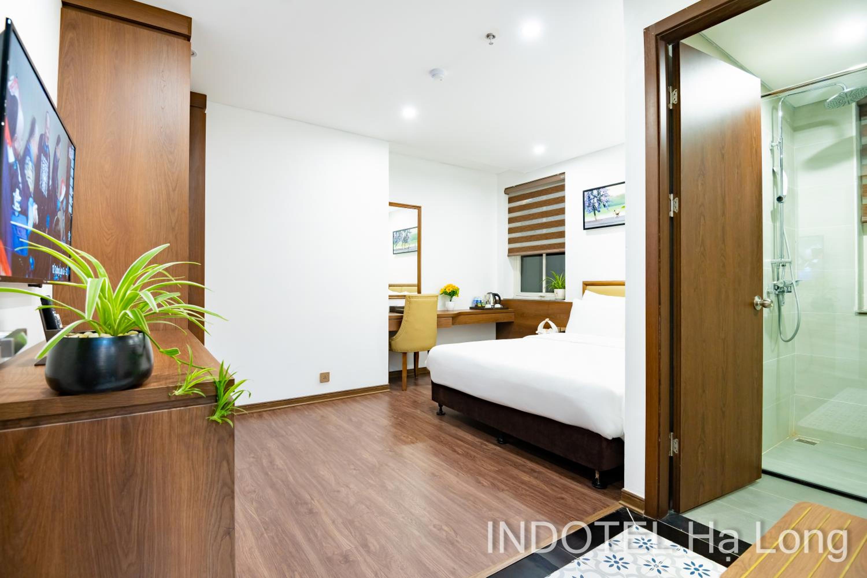 Standard Double Room - Photo 10