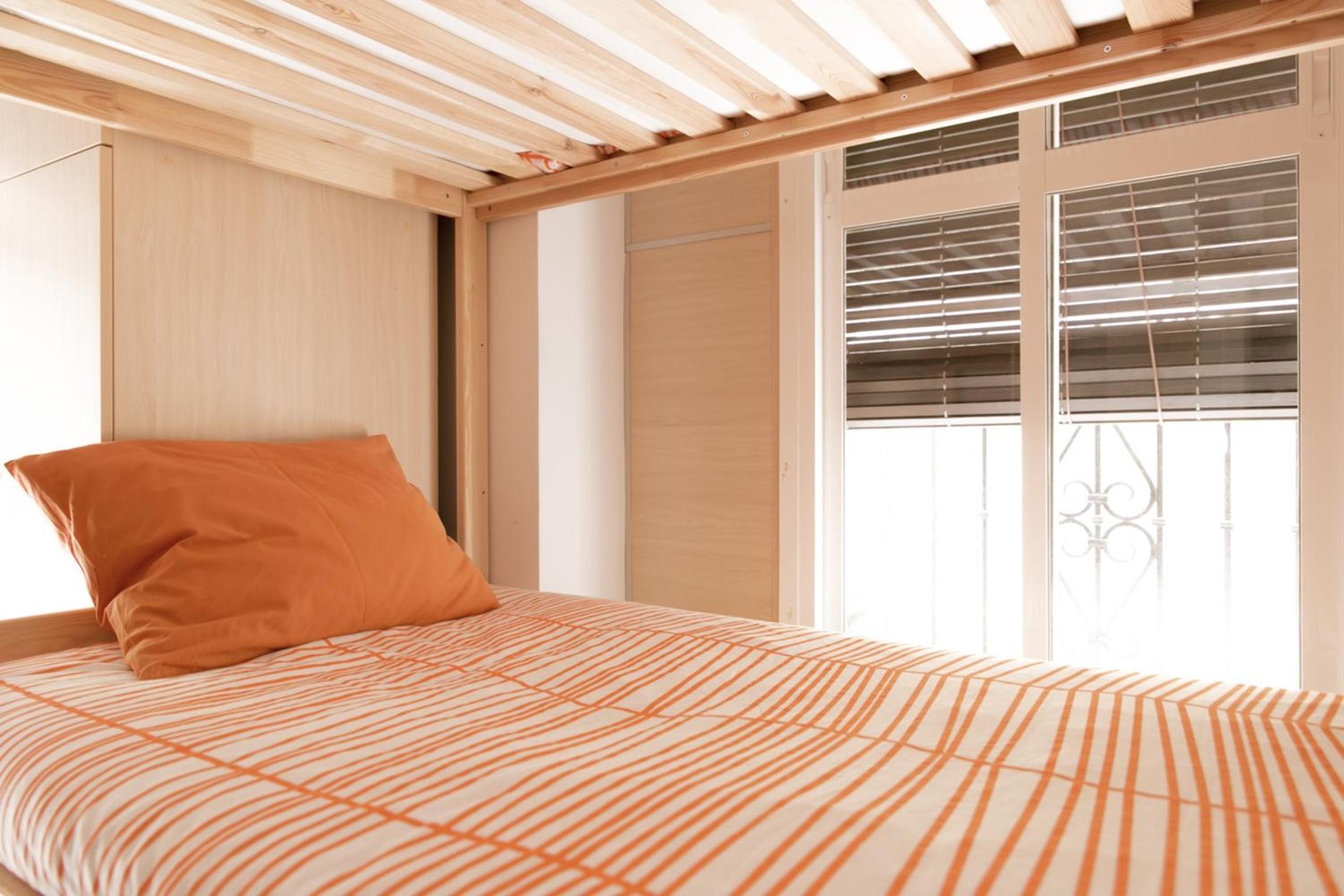 Cama en Habitación Compartida Mixta de 4 Camas