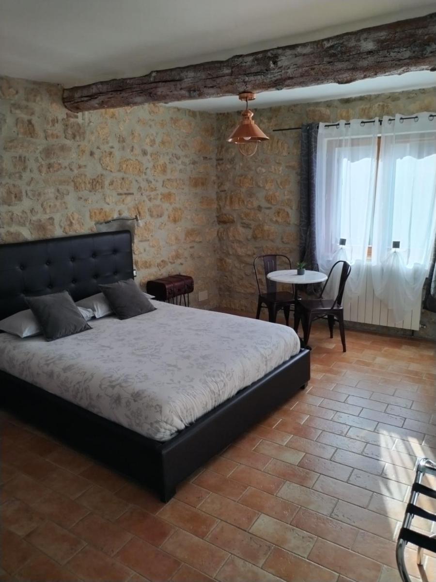 Double Room with Private Bathroom photo 3