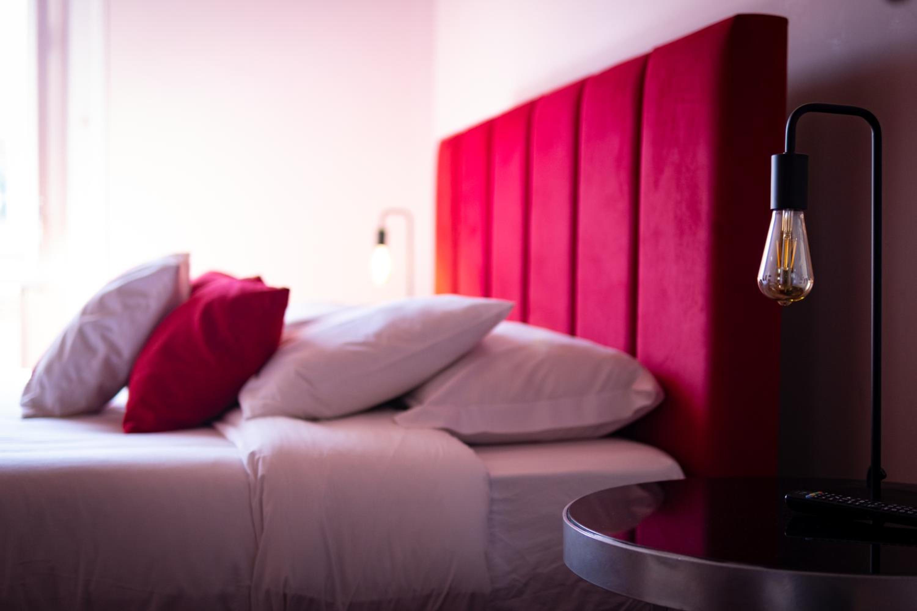 Deluxe King Suite
