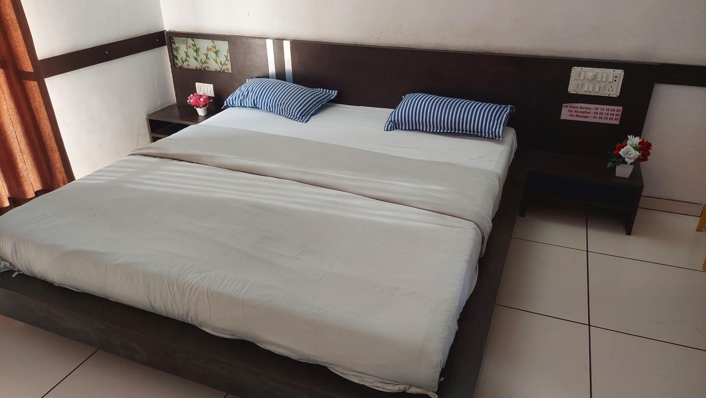 Deluxe Room - Photo 4