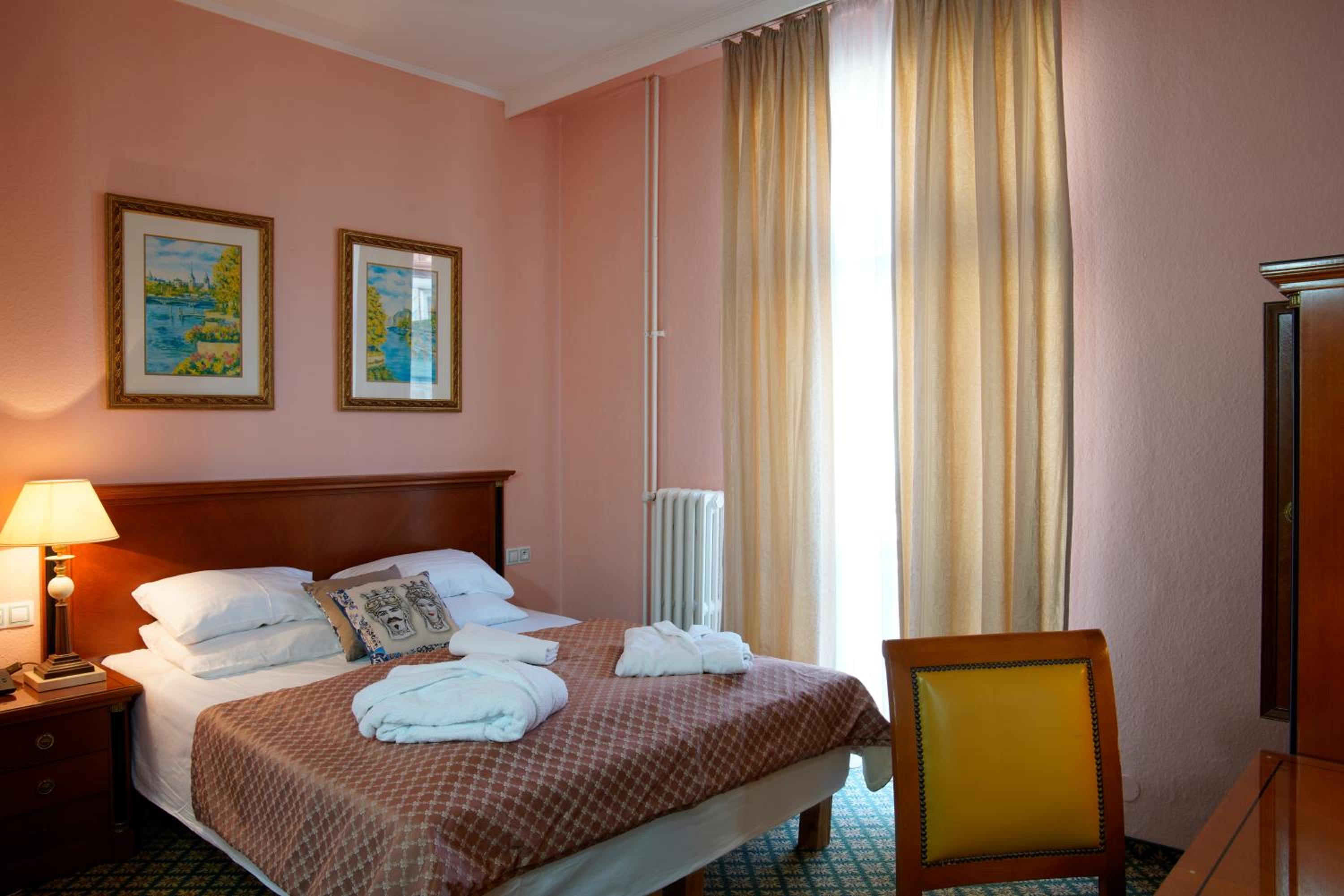 Superior Double or Twin Room with Balcony