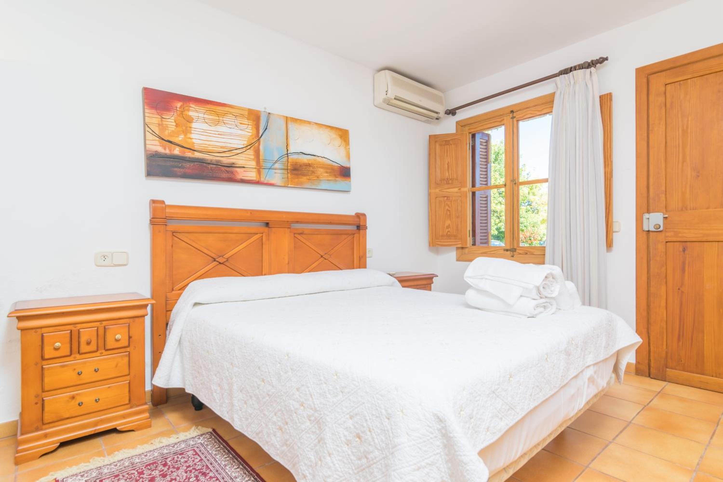 Villa de Cuatro Habitaciones