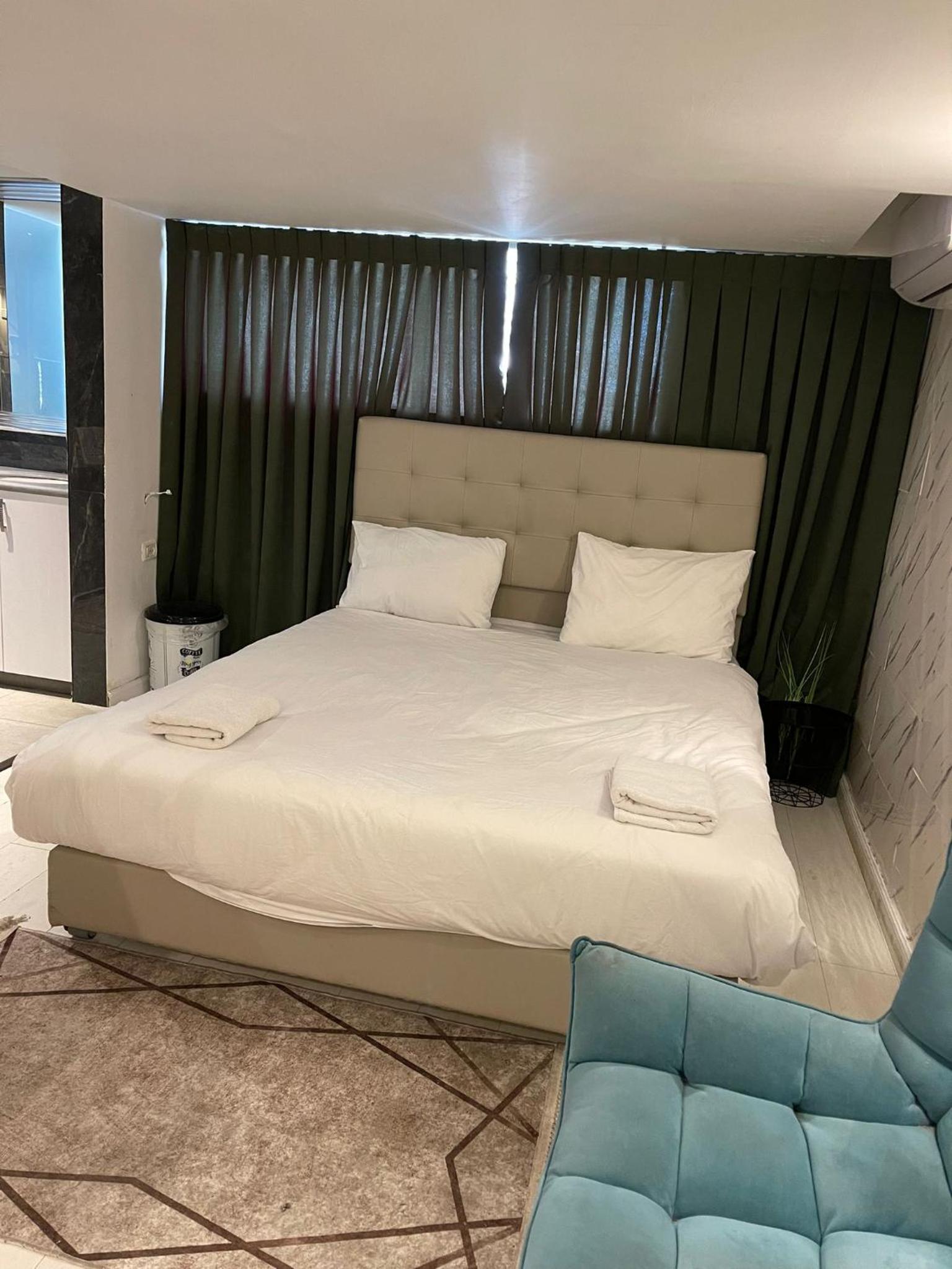 Deluxe Double or Twin Room - Photo 1