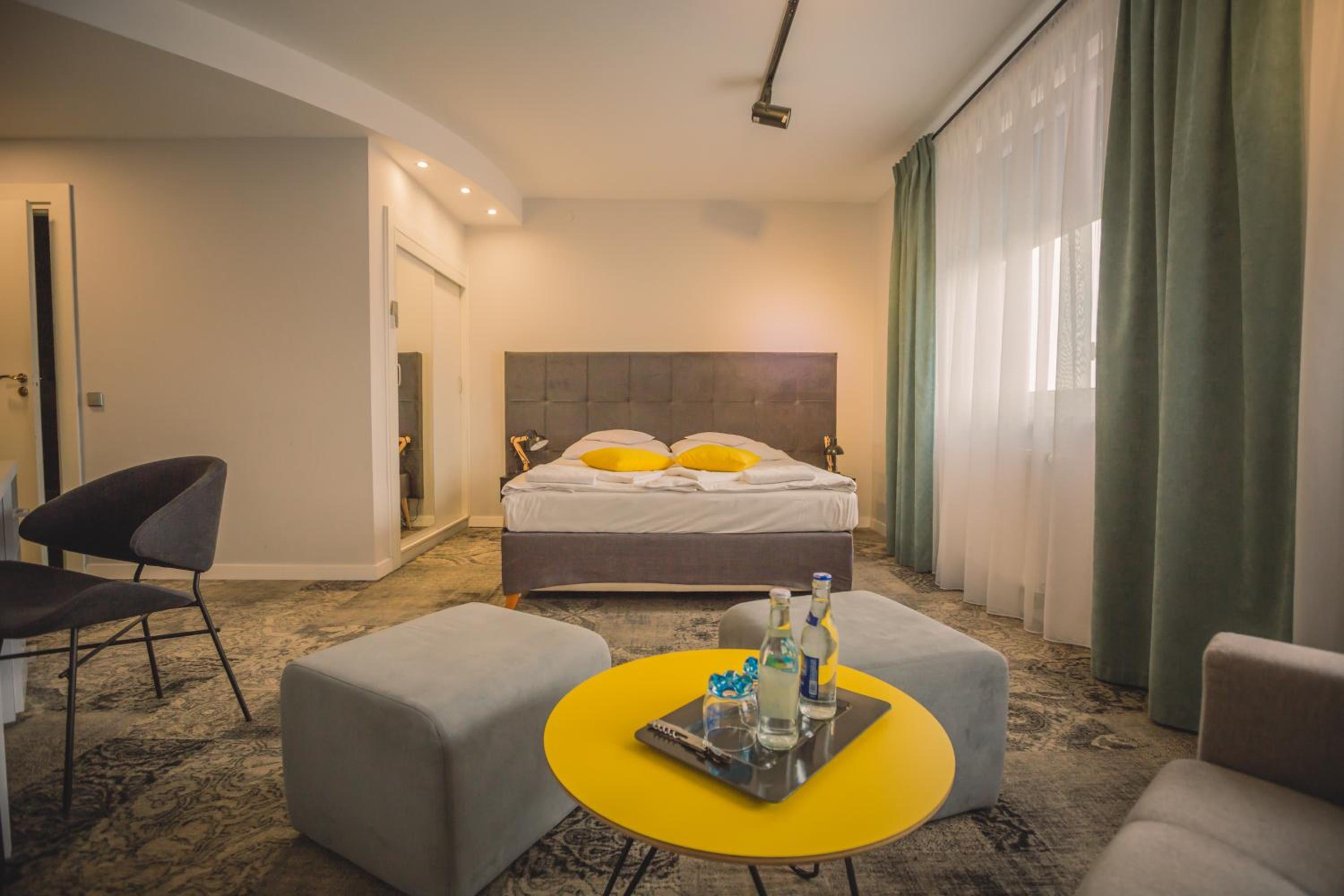 Superior Double Room - Photo 1
