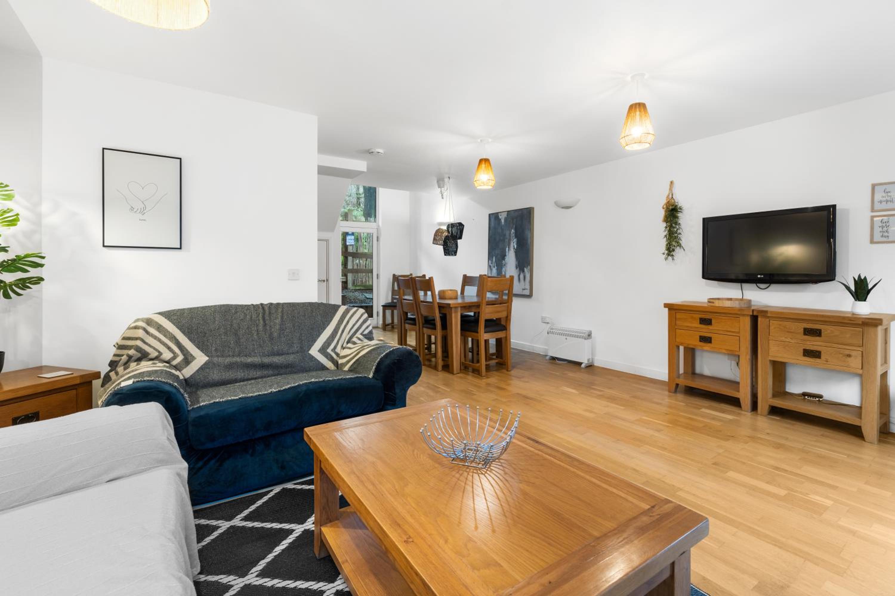 Two-Bedroom House photo 1