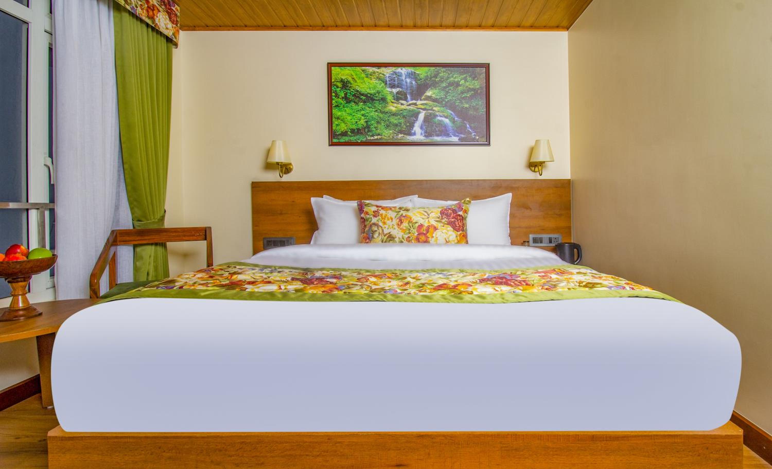 Deluxe Room - Photo 3