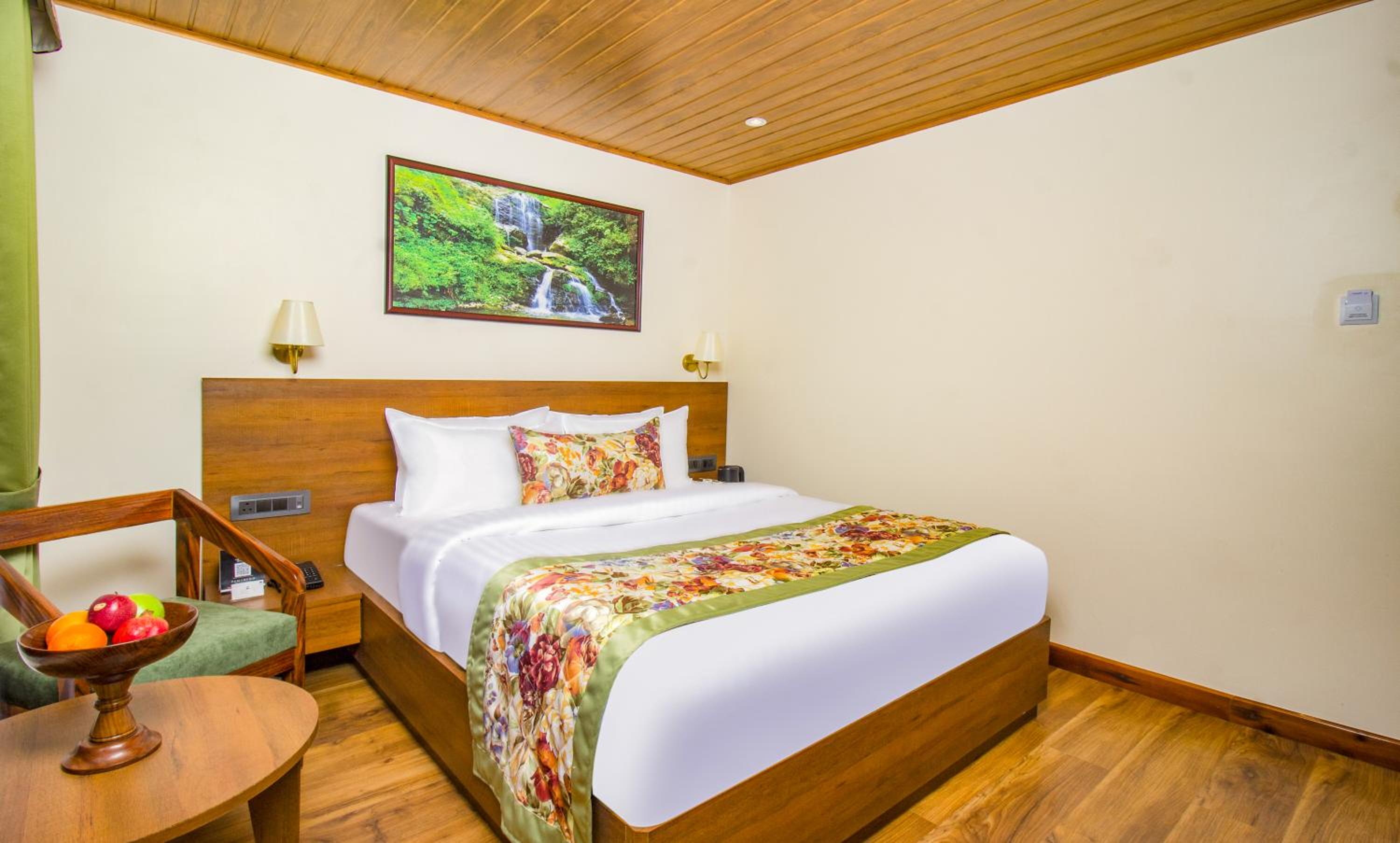 Deluxe Room - Photo 6