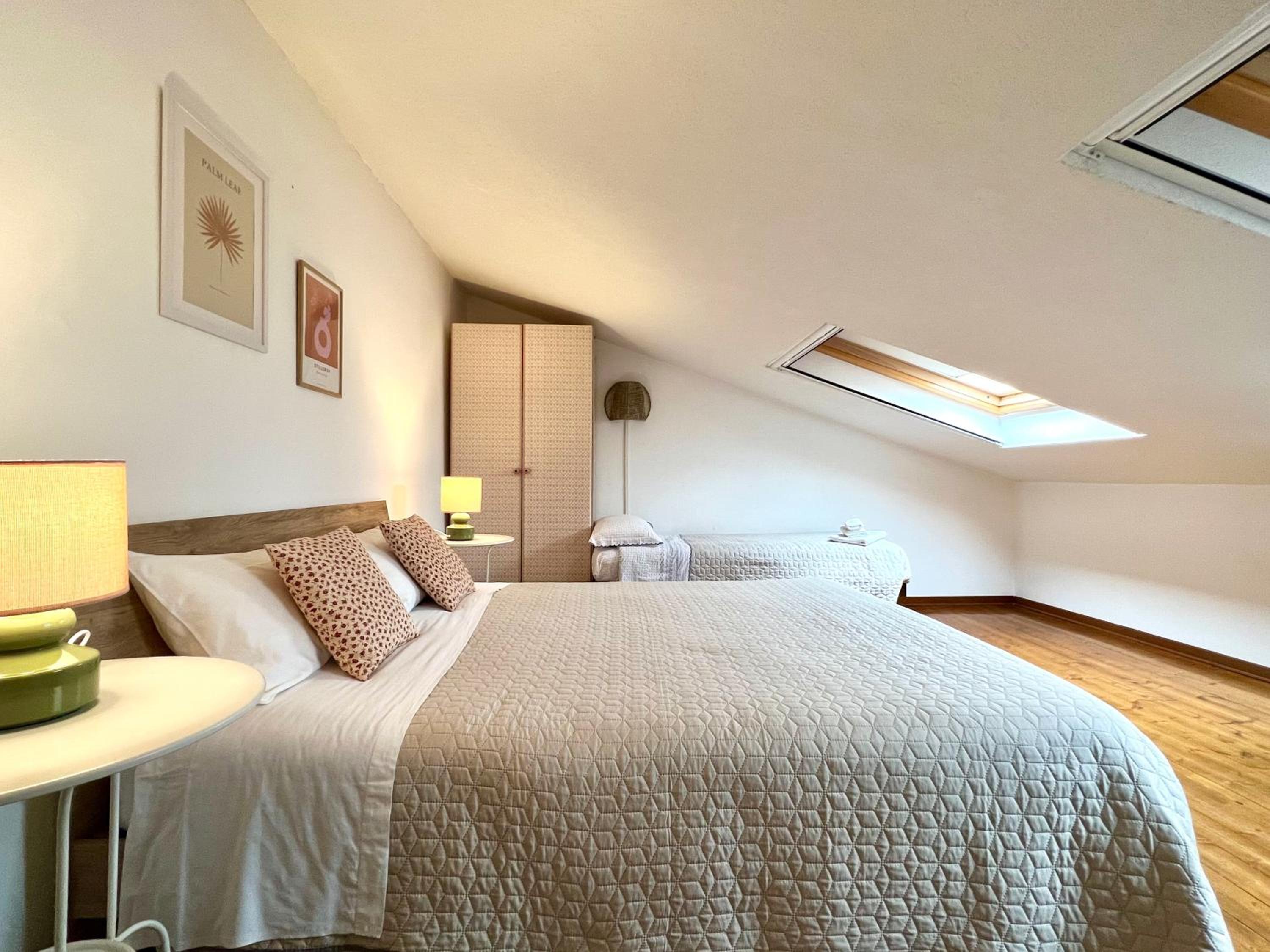 Double Room with Private External Bathroom photo 1
