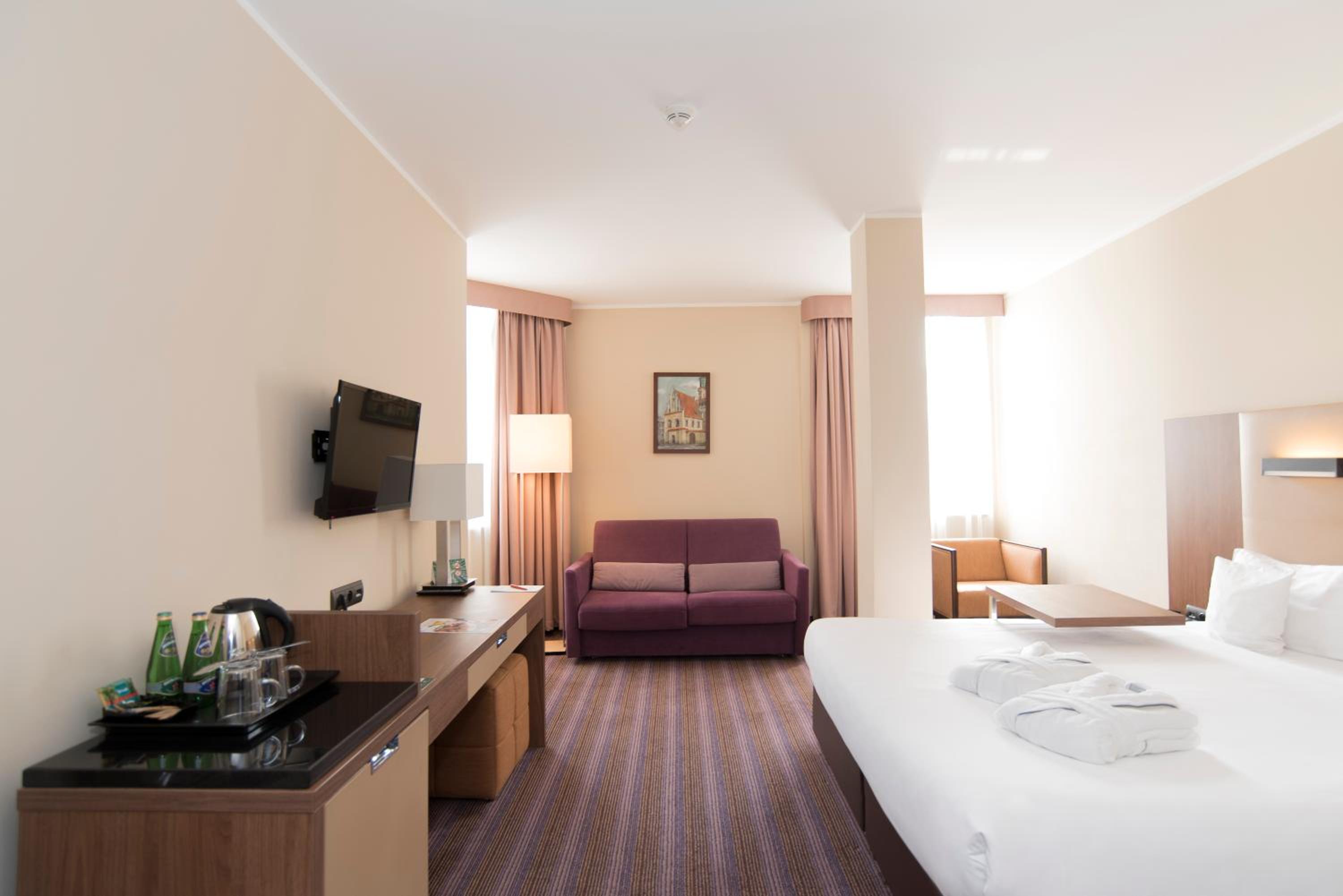 Executive Triple Room photo 3