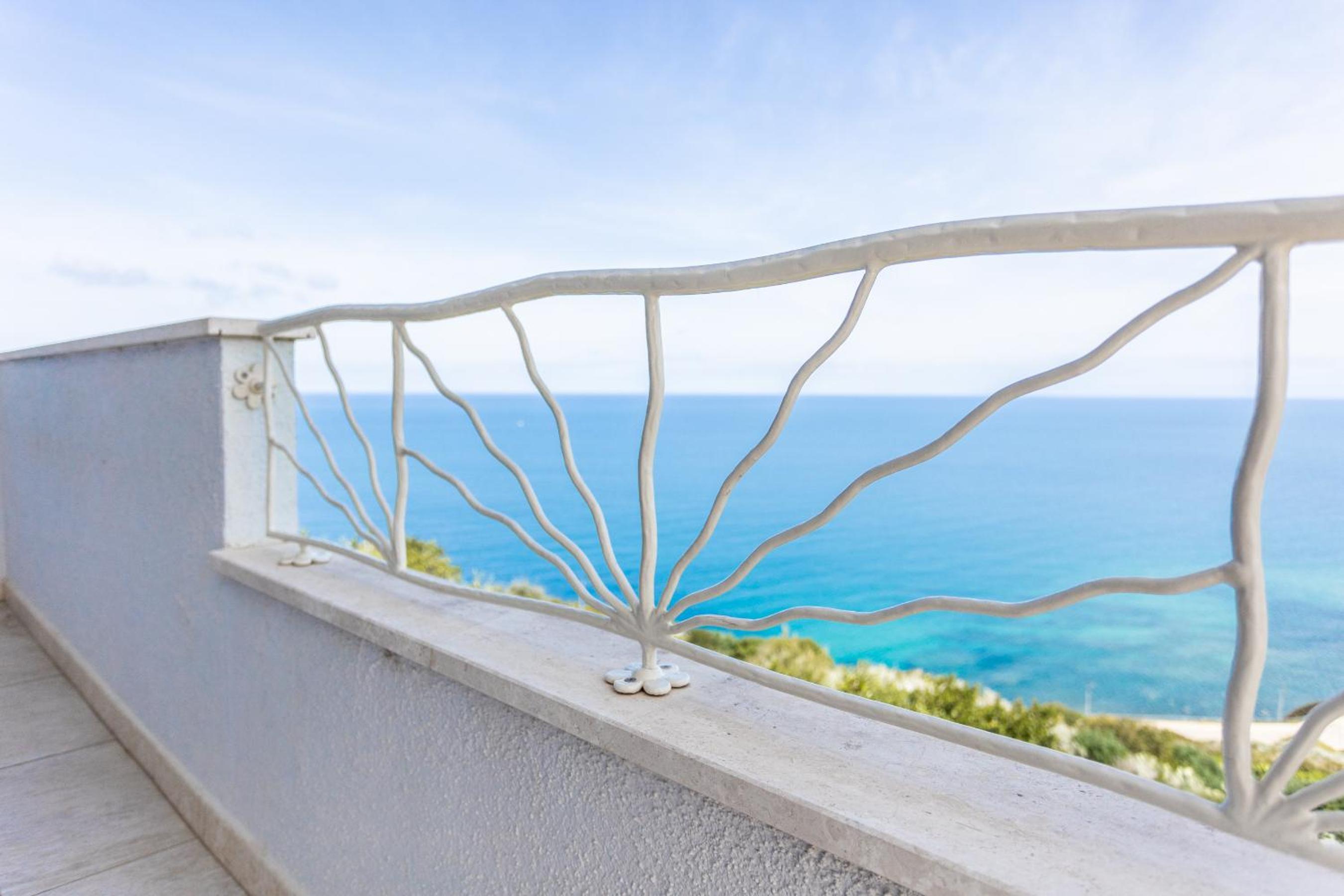 Apartment with Sea View photo 3