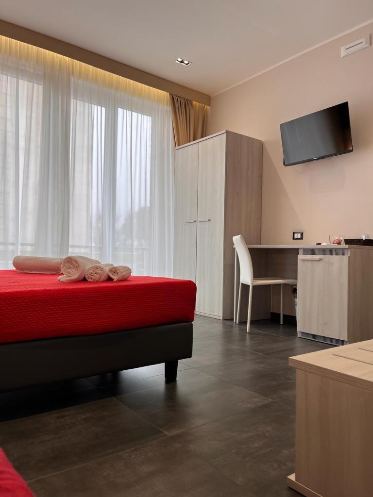 Deluxe Double or Twin Room with Sea View - Photo 30