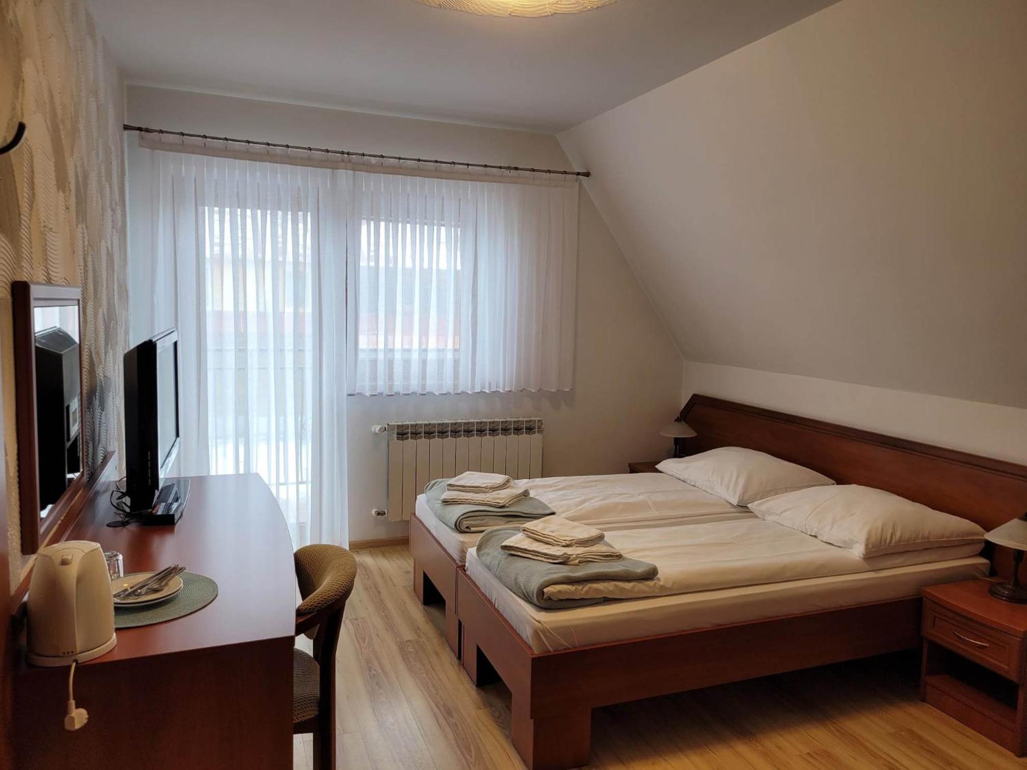 Double Room with Balcony photo 2