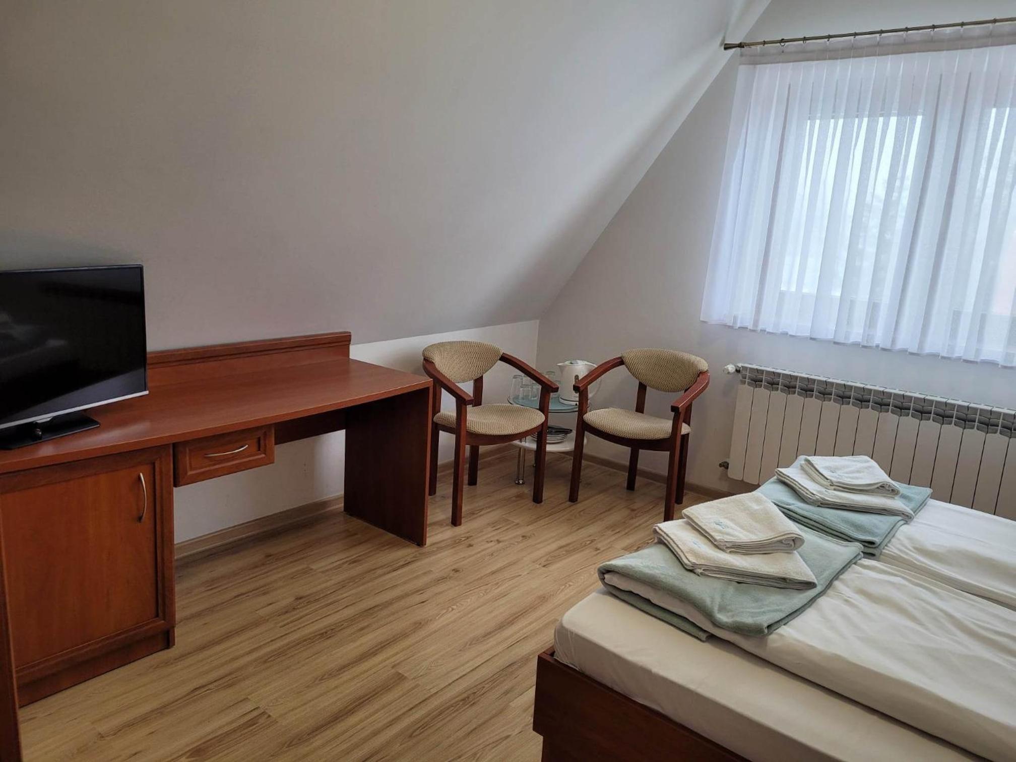 Quadruple Room with Mountain View photo 2