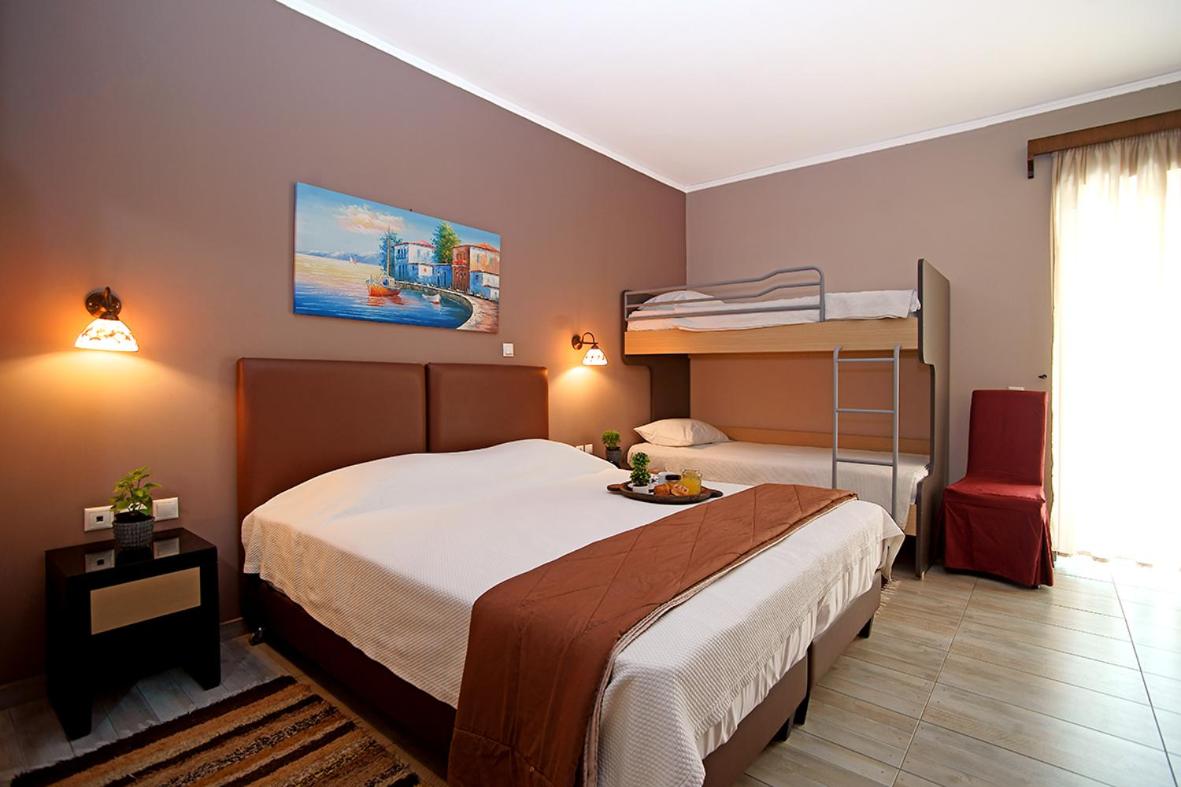 Quadruple Room with City View