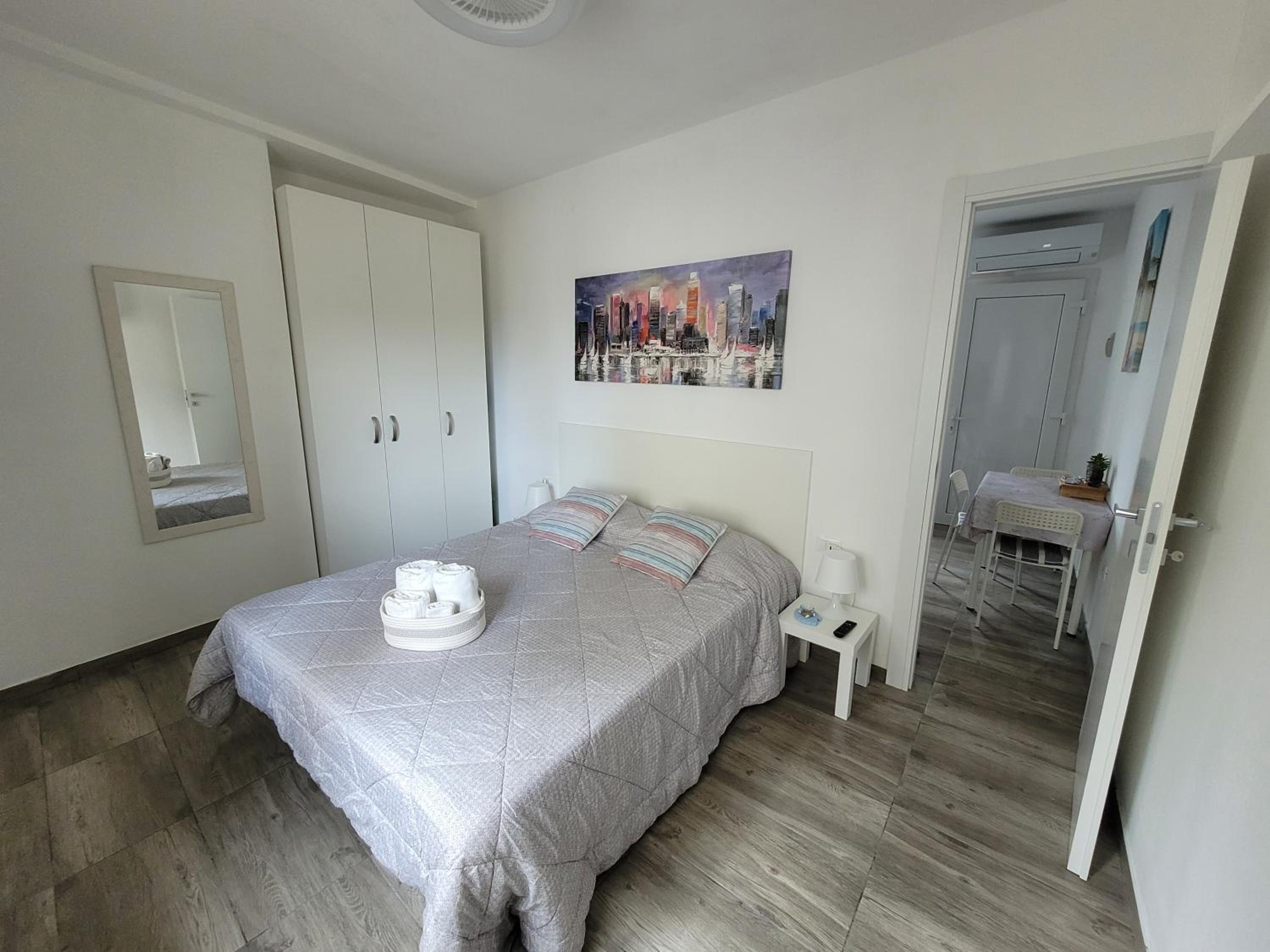 Apartment photo 1