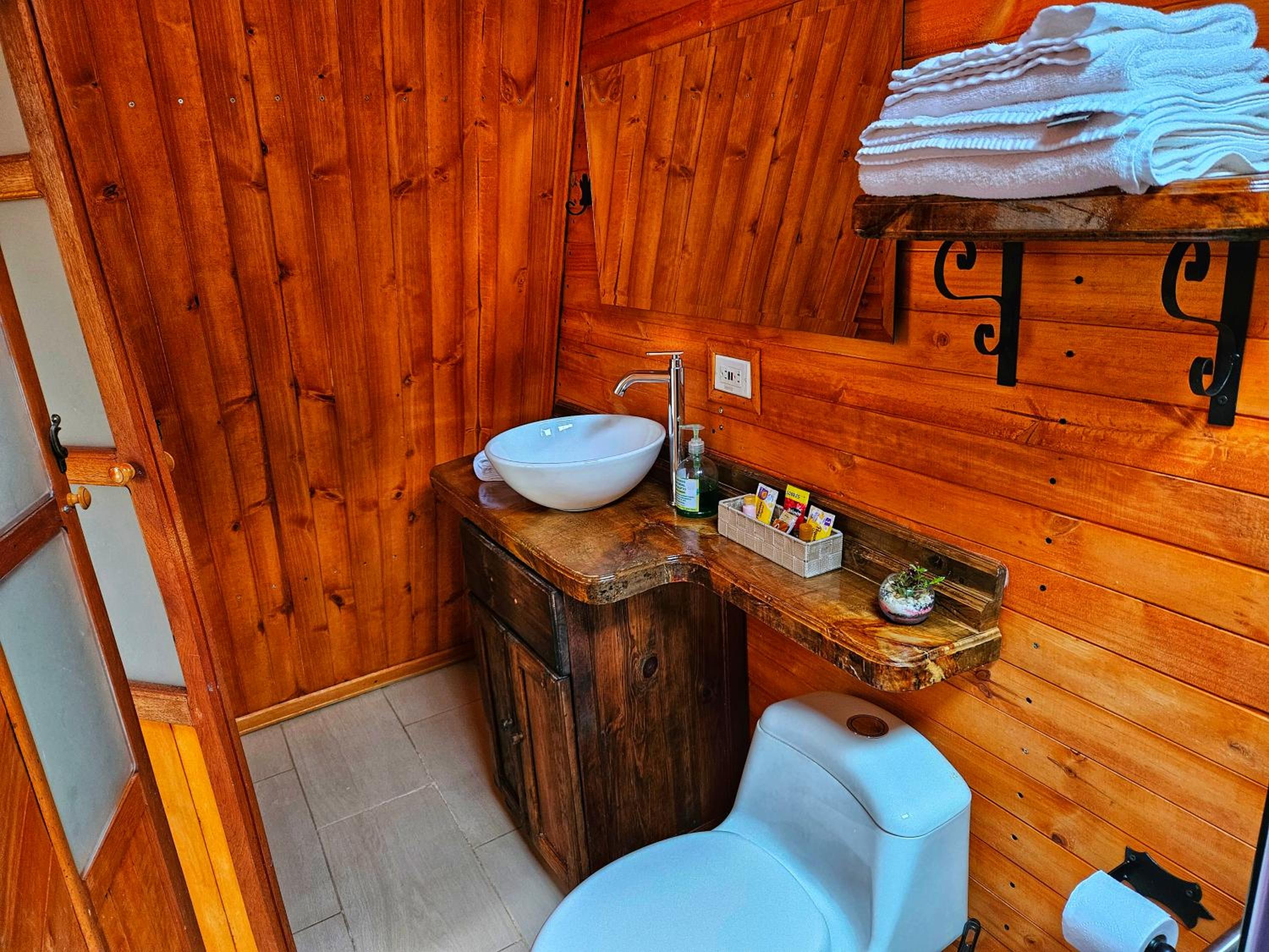 Double Room with Private Bathroom photo 2