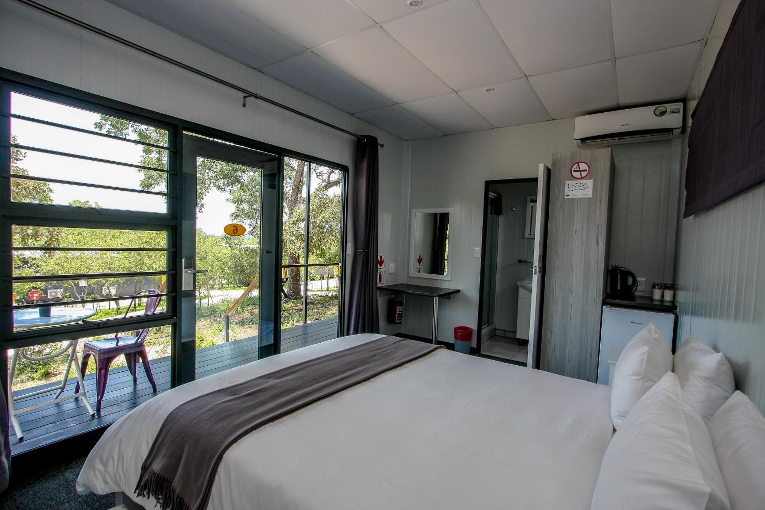 Double Room - Photo 3